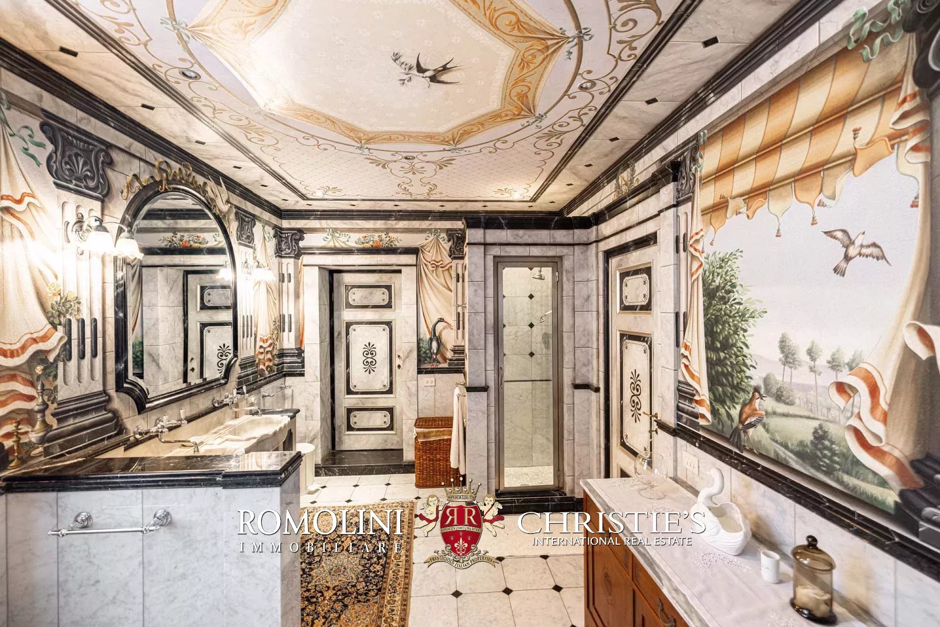 6 Bedroom Villa/Townhouse's Image 66