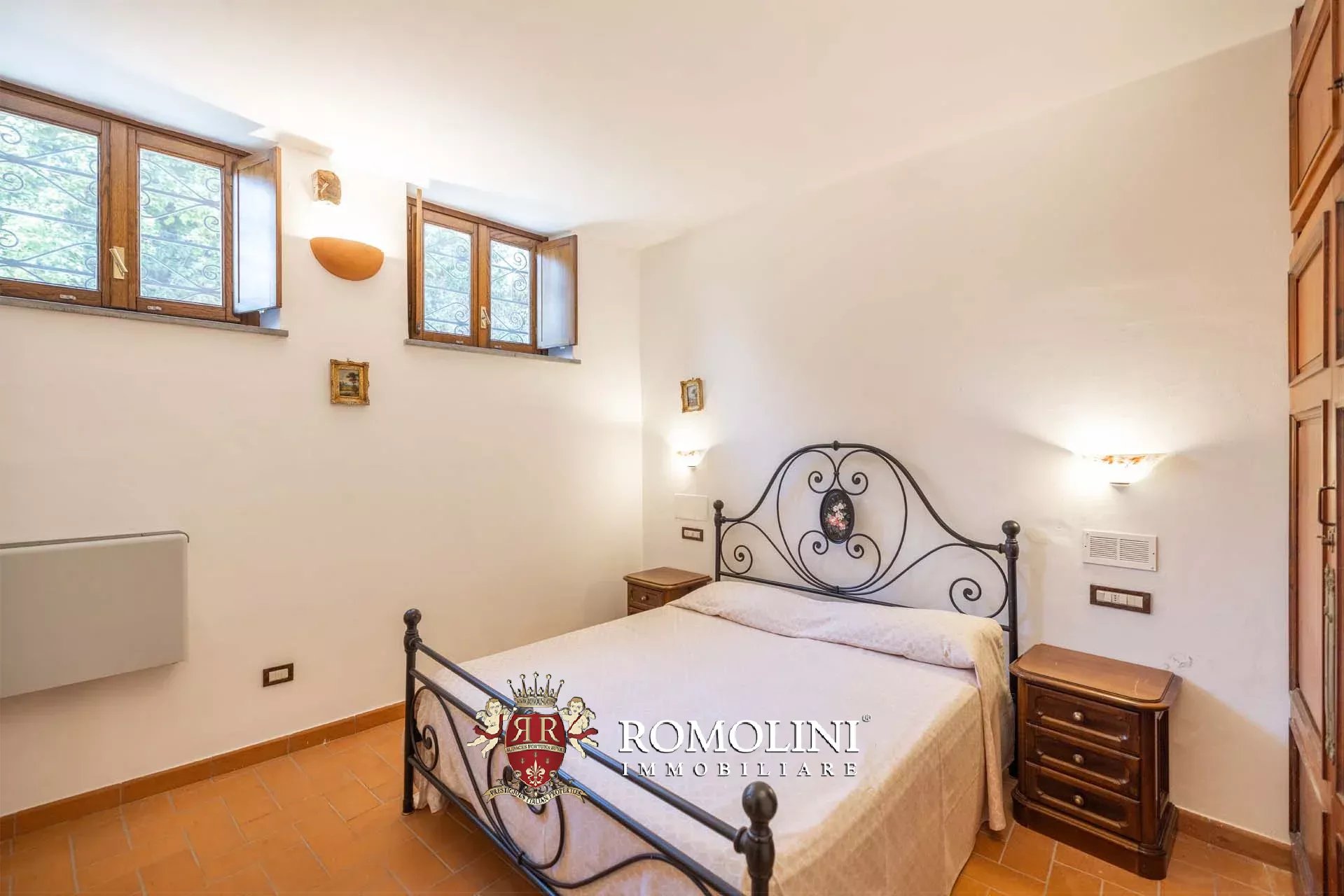 11 Bedroom Villa/Townhouse's Image 30