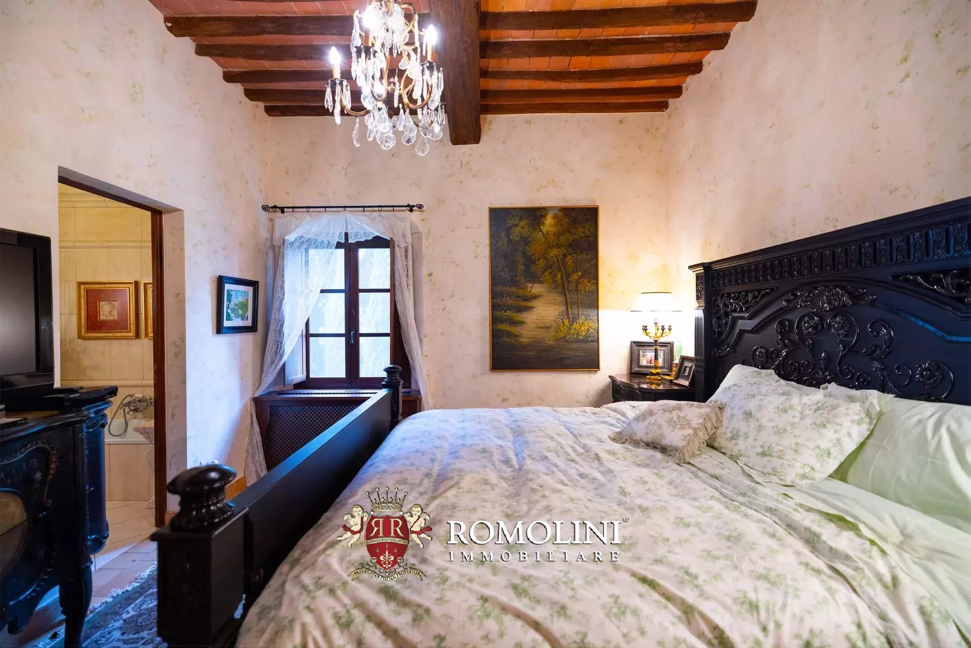 37 Bedroom Villa/Townhouse's Image 210