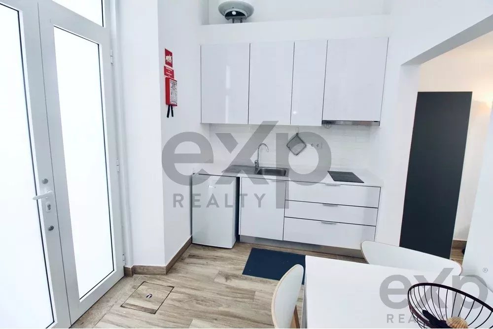 "Elegant Coastal Villa in Fuseta: Your Dream Home" 85949001 image 23