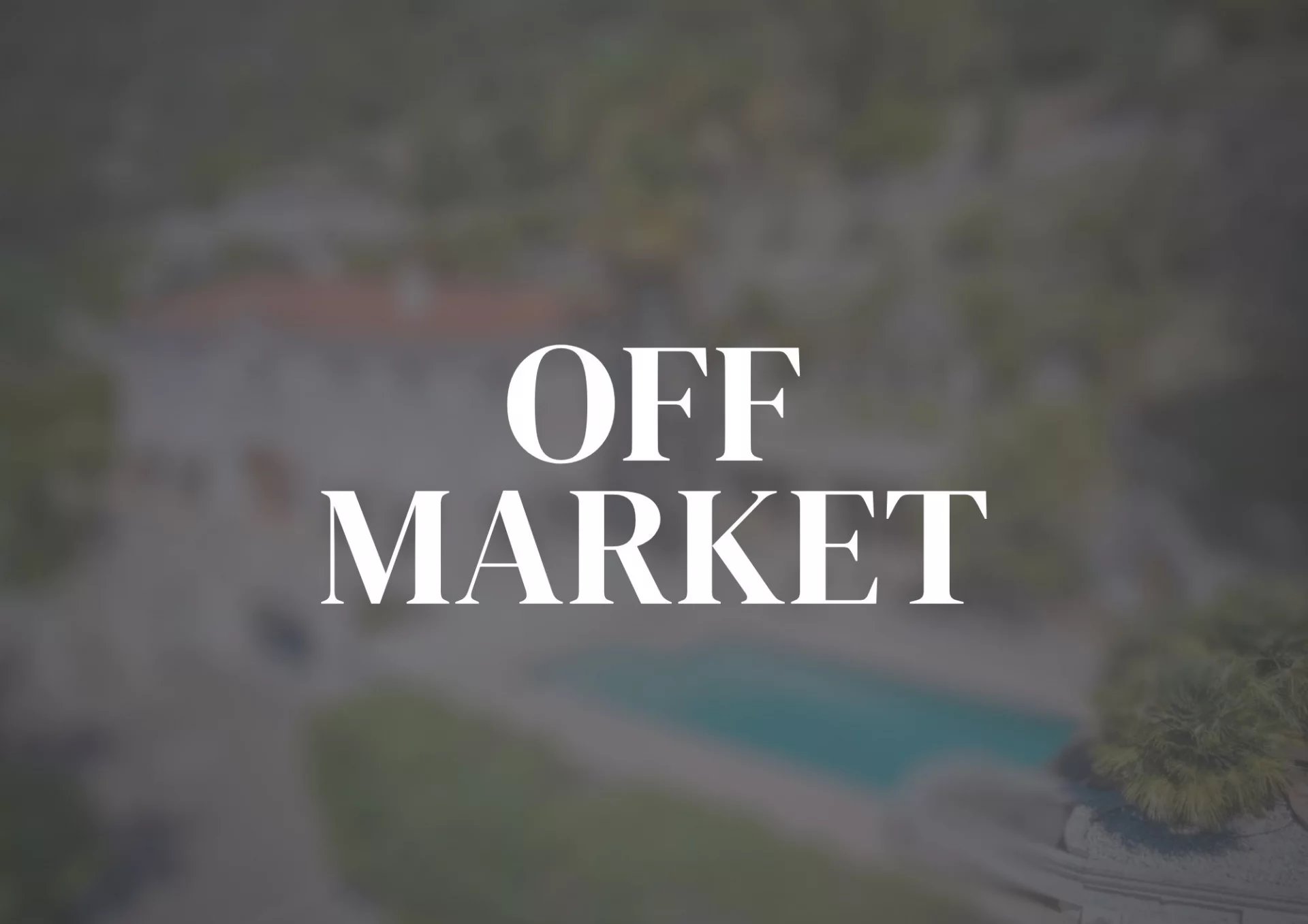 Villa with panoramic sea view in a quiet location