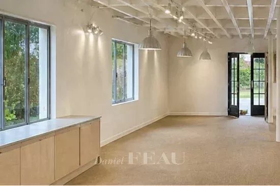 4 Bedroom Villa/Townhouse's Image 14