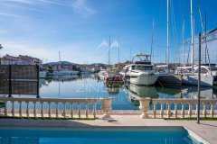Waterfront Villa Port Grimaud | Private Dock & Luxury Family Estate — photo 3 of 7