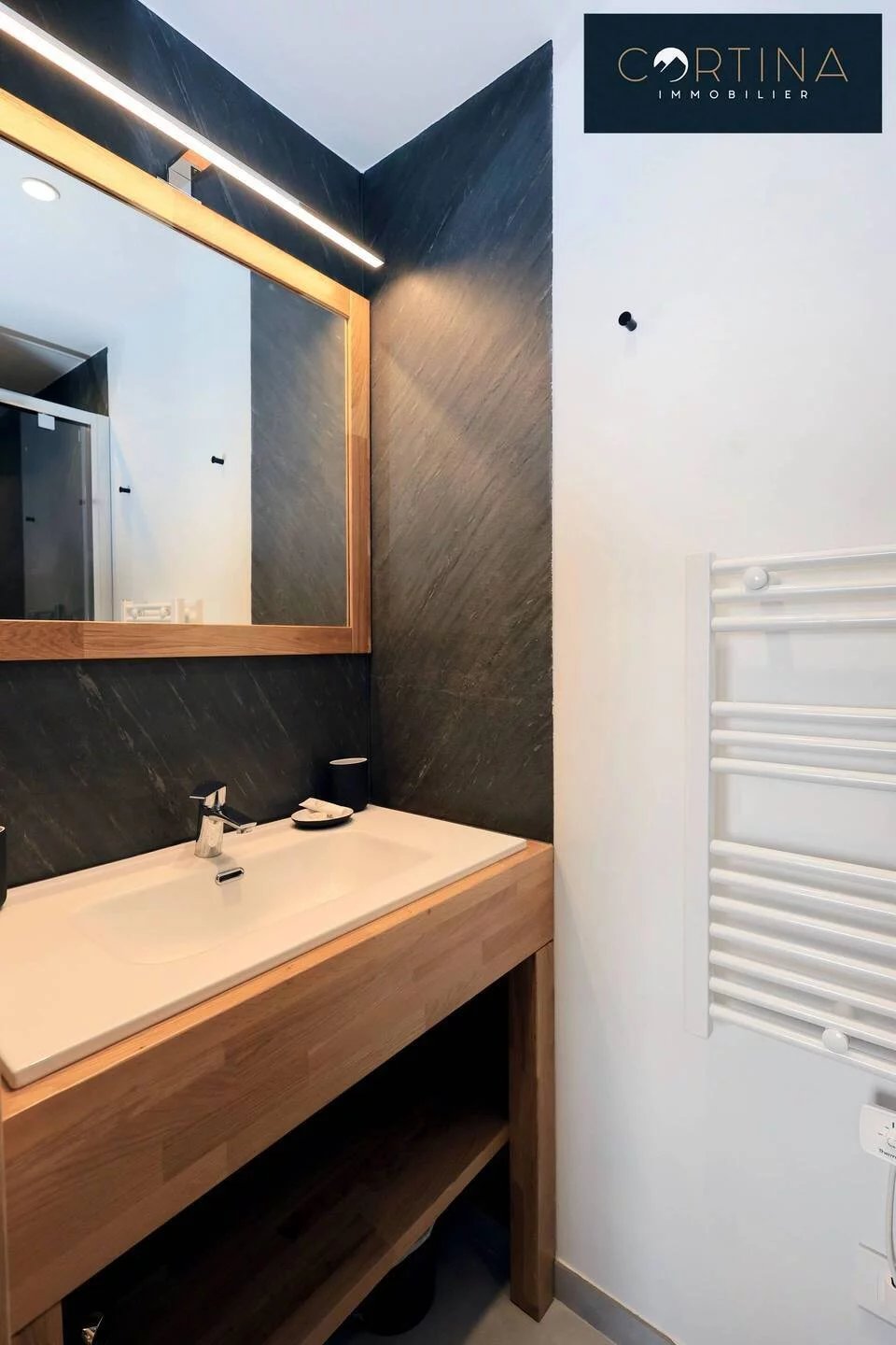 Skier 9 — Duplex pour 8 personnes