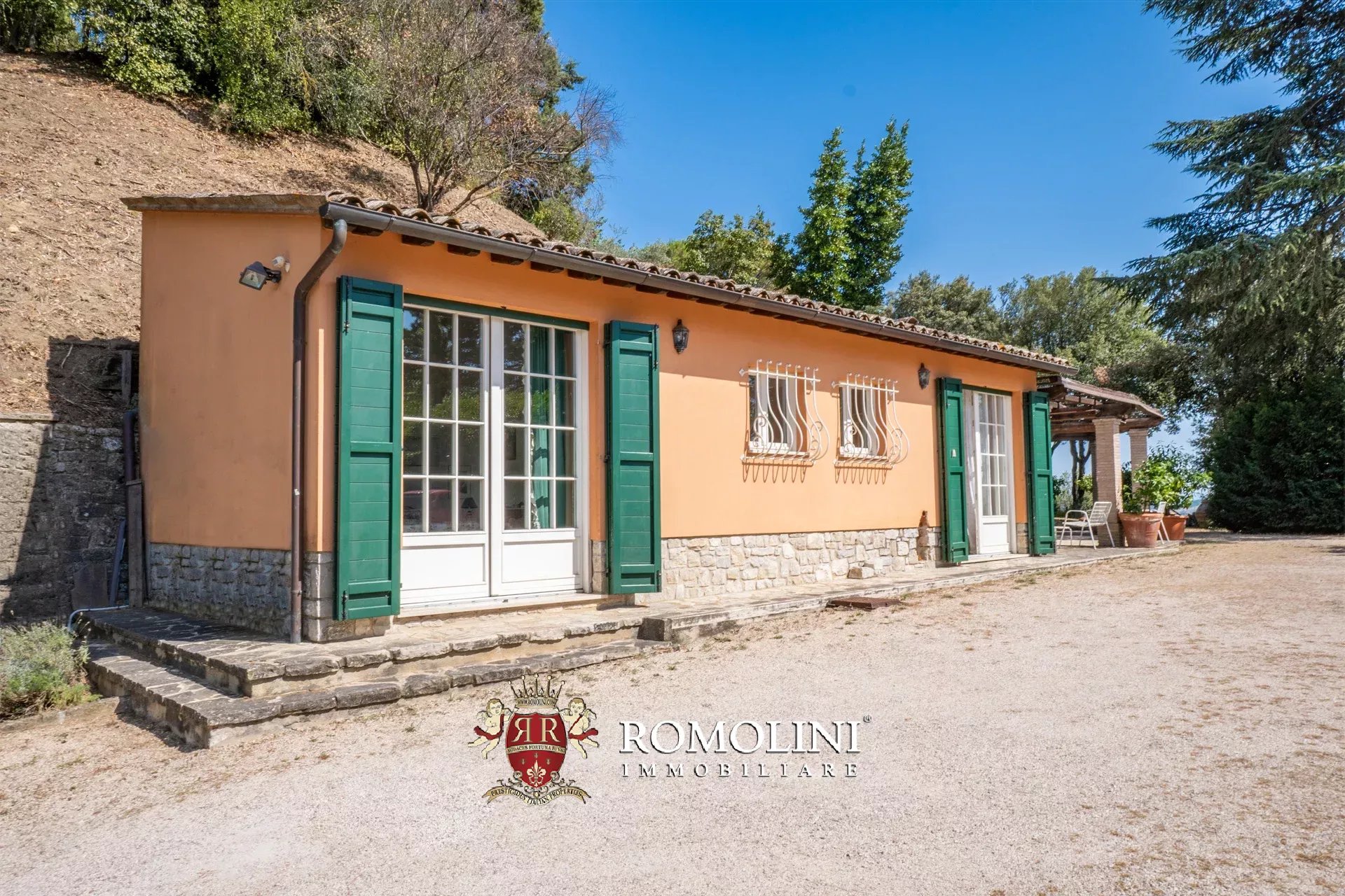 2 Bedroom Villa/Townhouse's Image 6