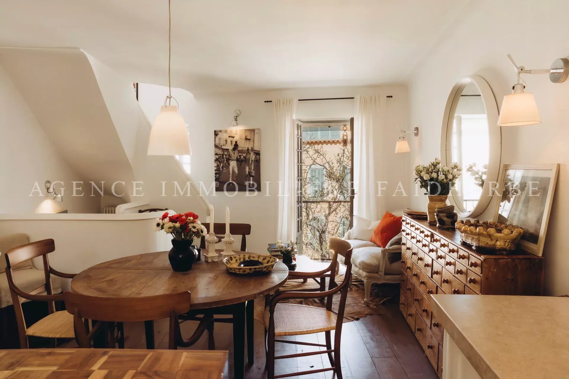 Exclusivité: Magnifique maison de village au cœur de la Ponche
