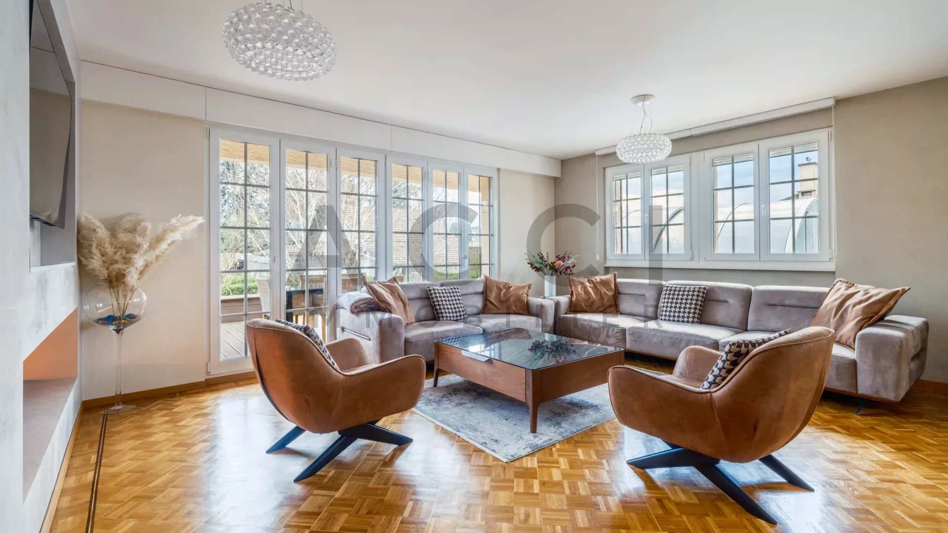 Élégance et Confort : Spacieuse Villa Familiale à Vernier