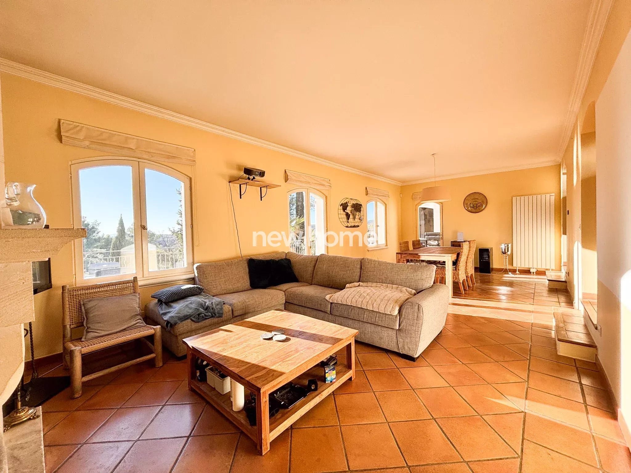 Bastide provençale de 160 m² sur un terrain d'un hectare avec vue dégagée!