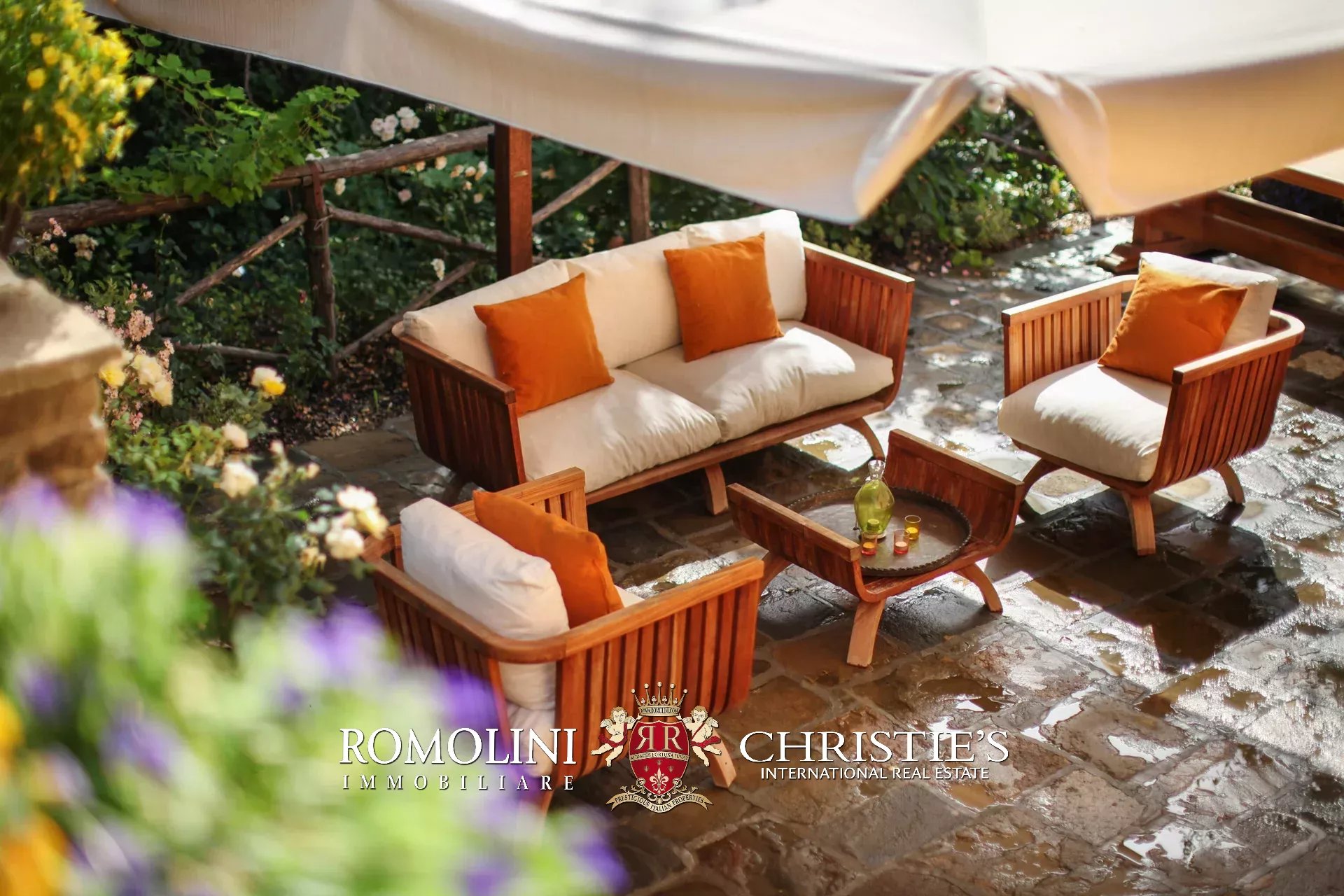 3 Bedroom Villa/Townhouse's Image 7