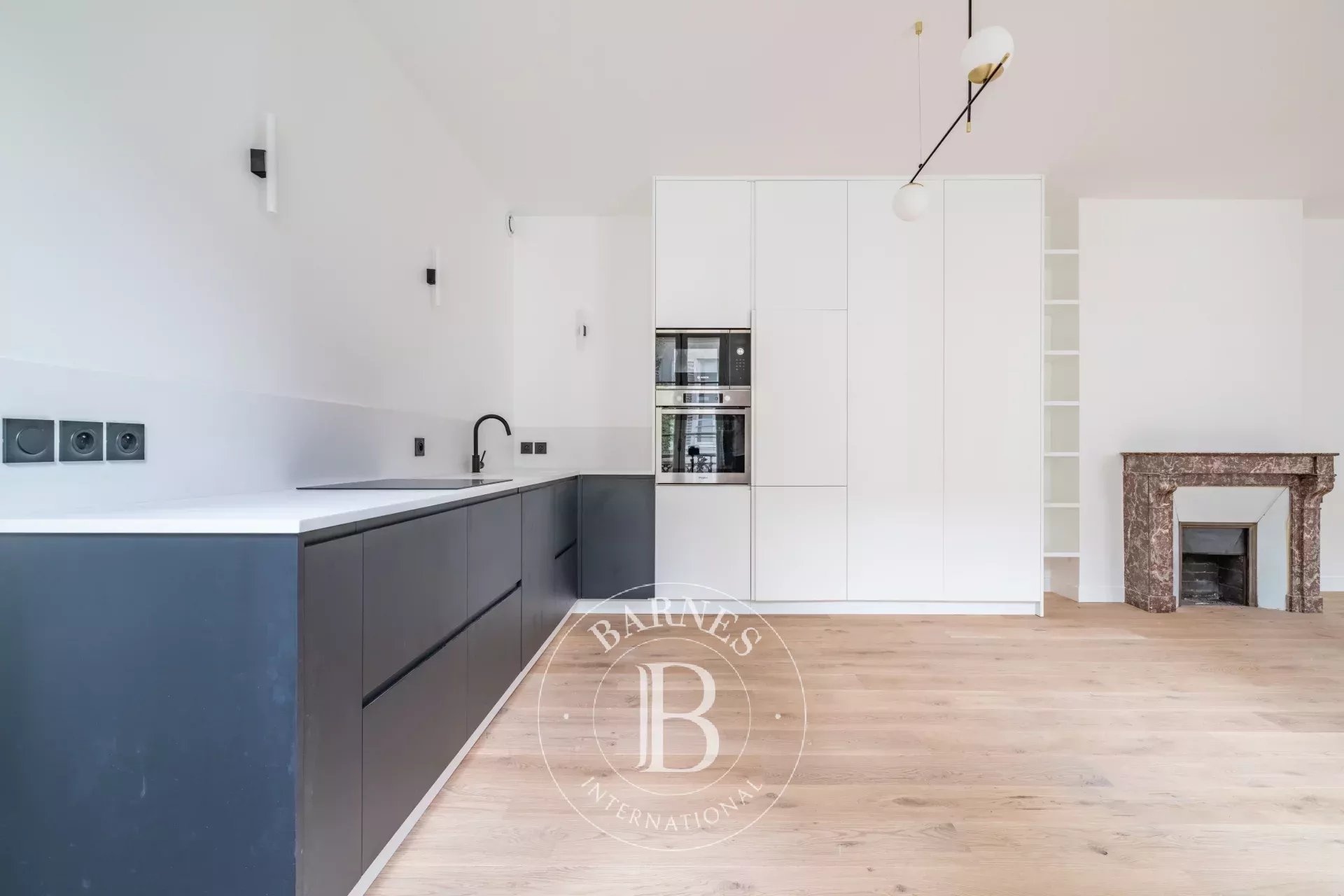 Daire Paris 2ème - picture 4