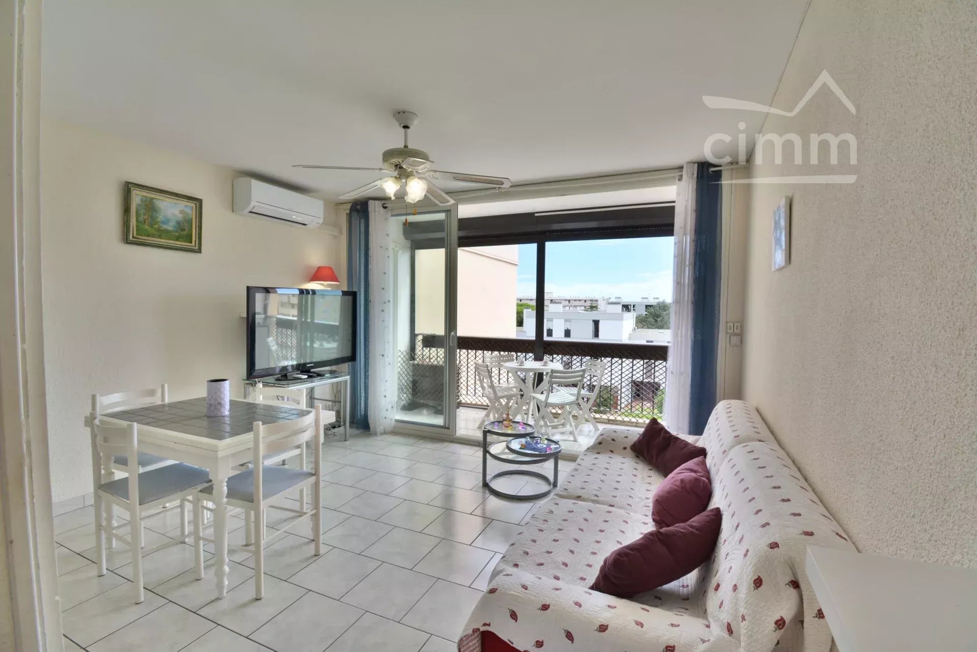 Agence immobilière de 