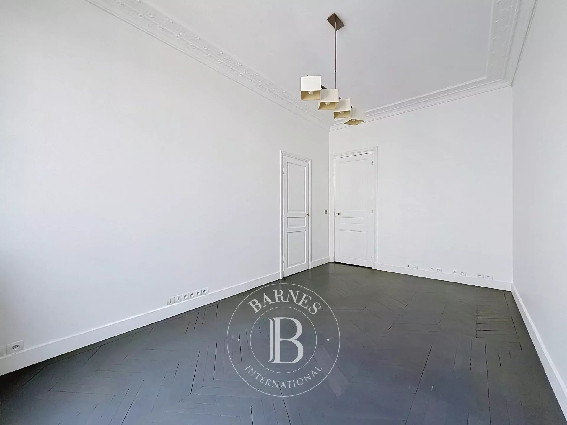 Paris  - Apartment 5 Bedrooms - picture 13