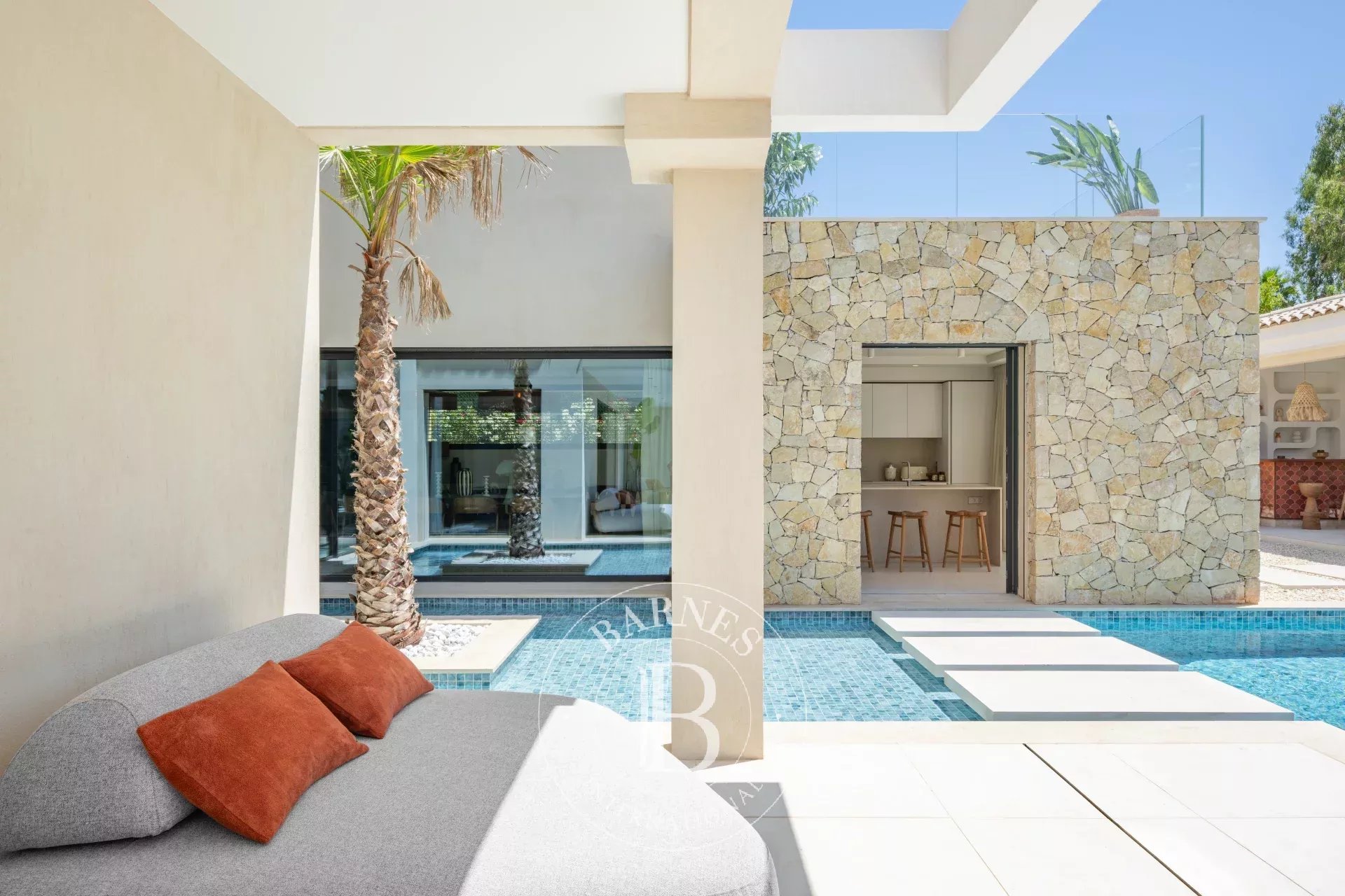 Villa Saint-Tropez  -  ref 85071530 (picture 3)