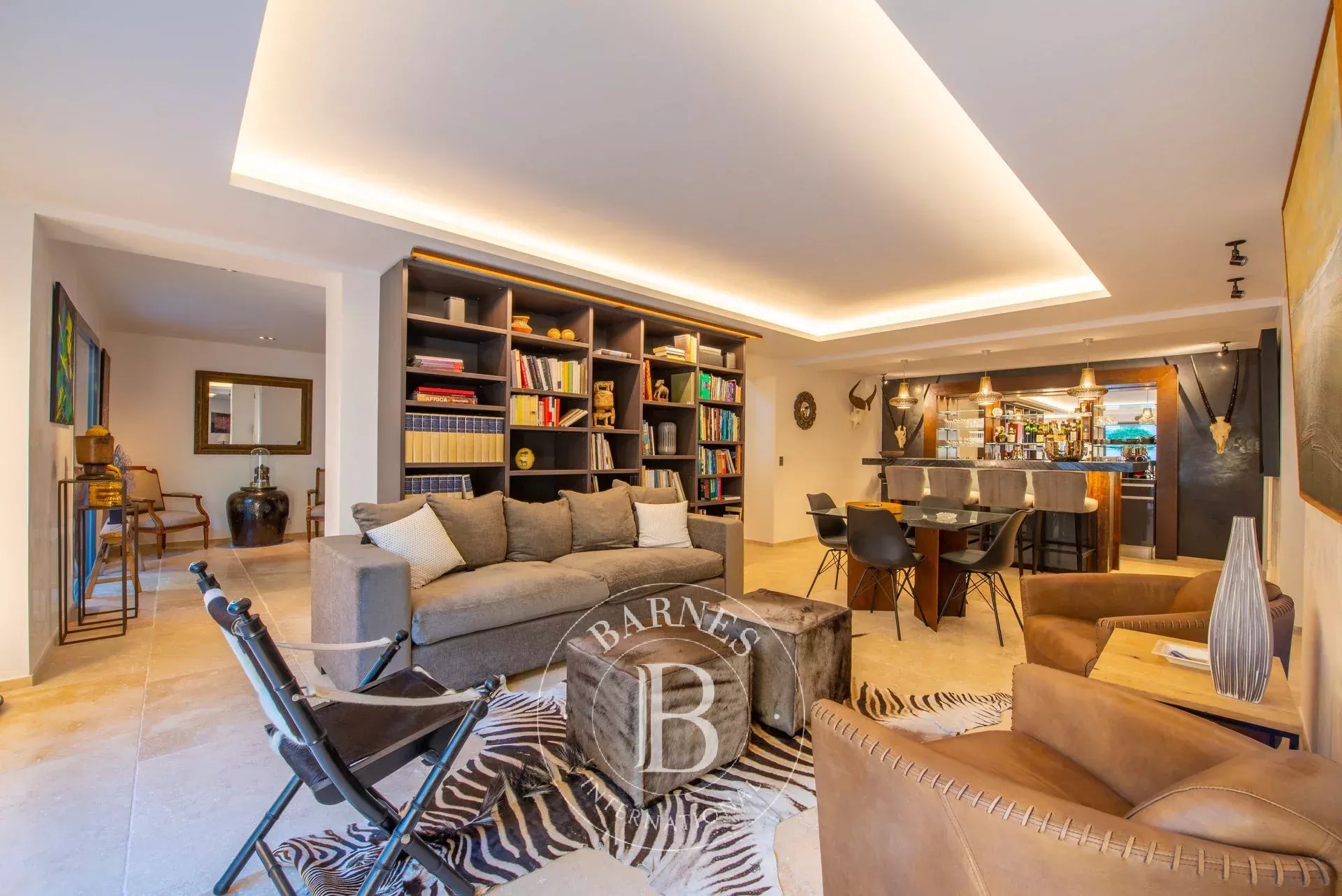 LA CROIX-VALMER - GIGARO - LUXURIOUS PROPERTY - 5 BEDROOMS - SEA VIEW - picture 6