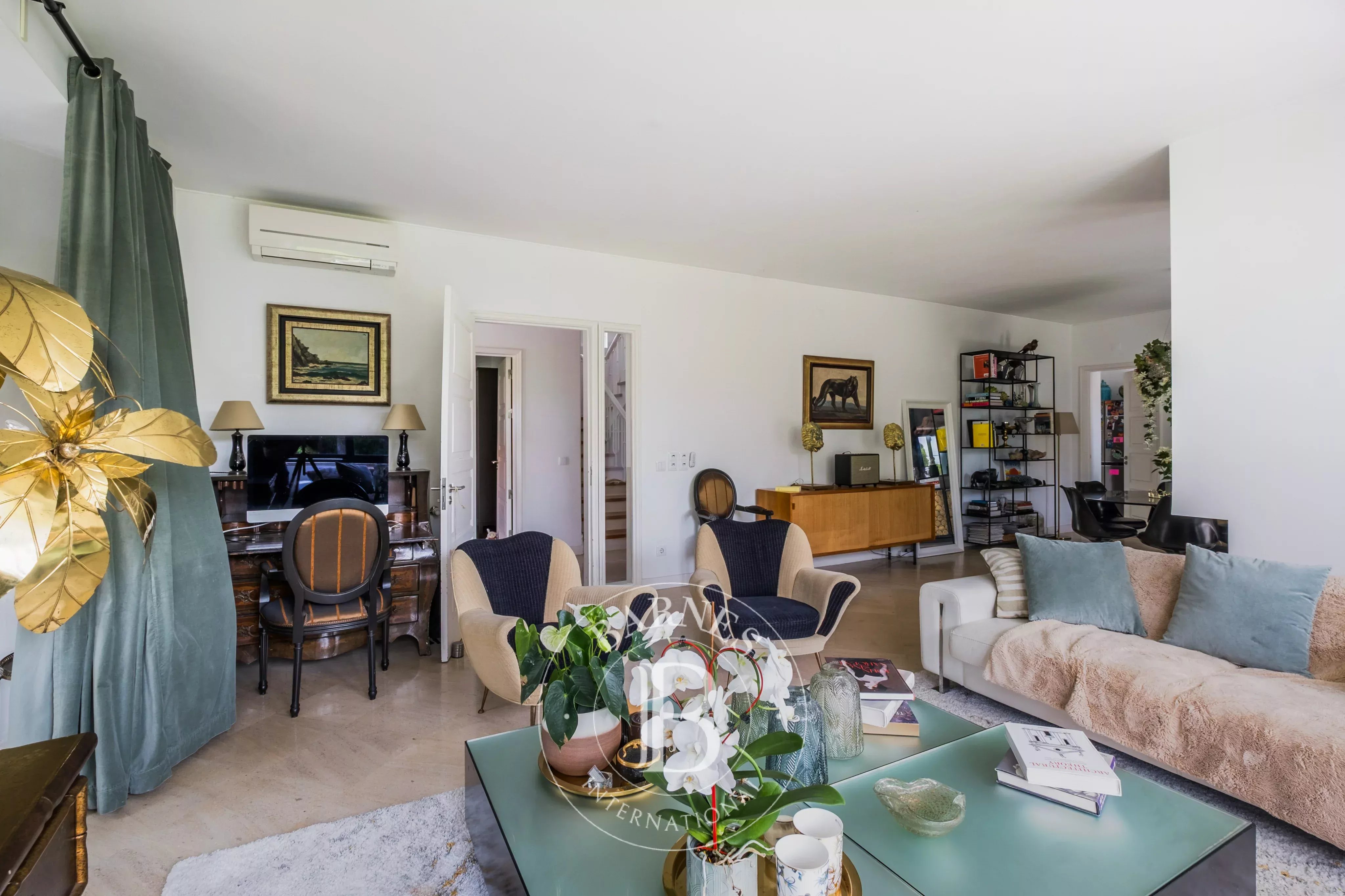 Villa in Carcavelo