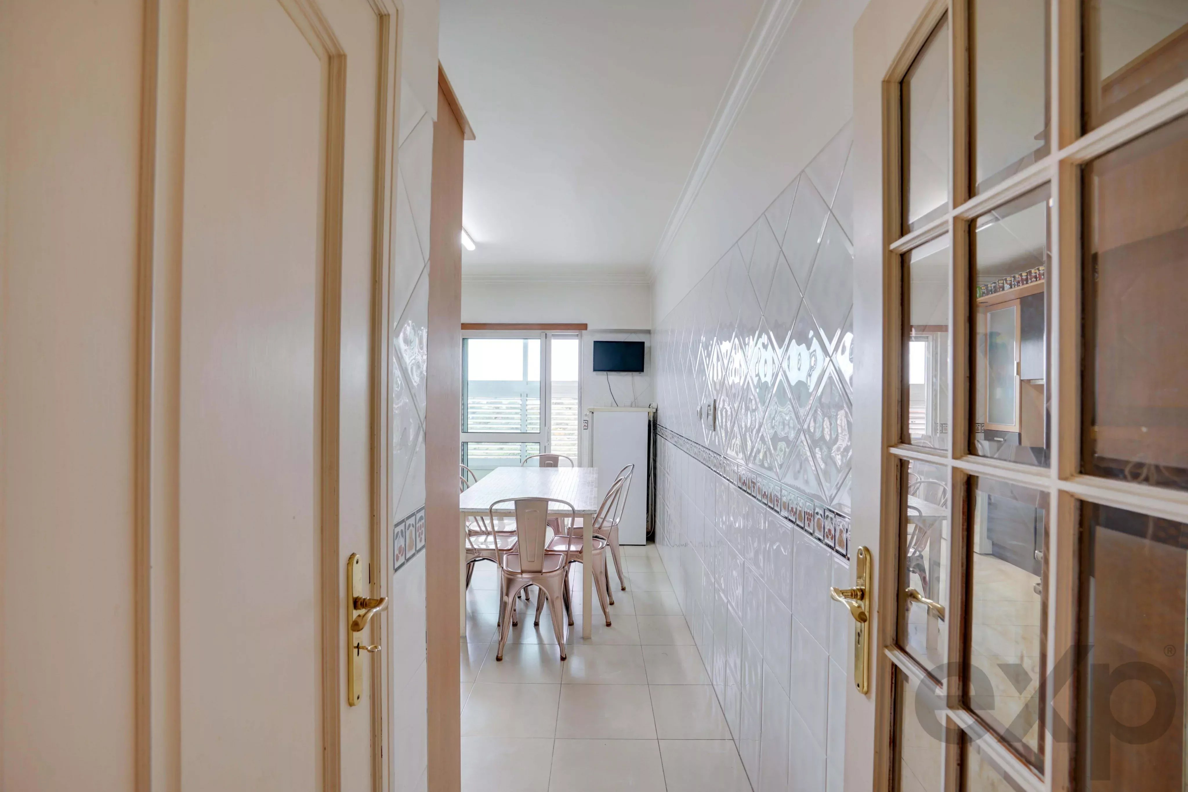 3-bedroom apartment in Póvoa de Santa Iria with garage. 87033362 image 13