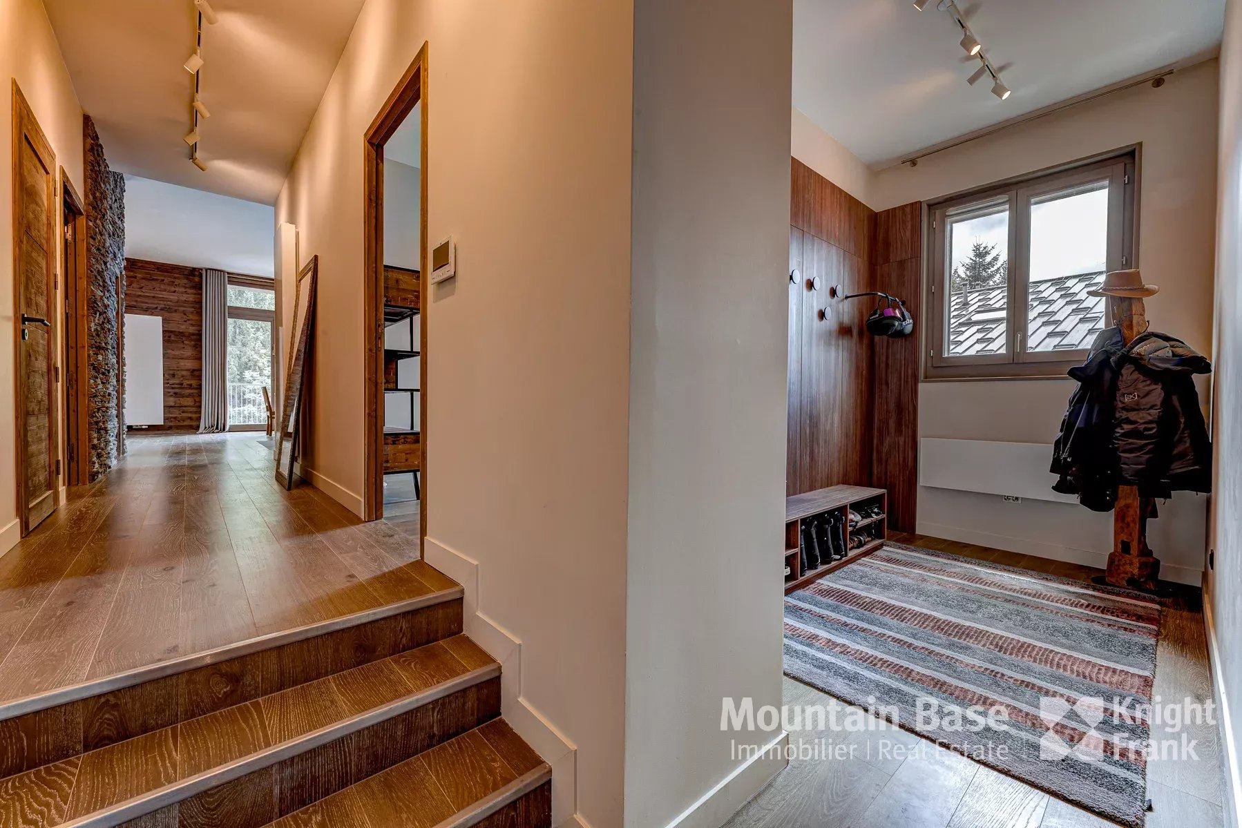Photo of Newly built, 3-bedroom, 3-bathroom penthouse apartment in Chamonix centre