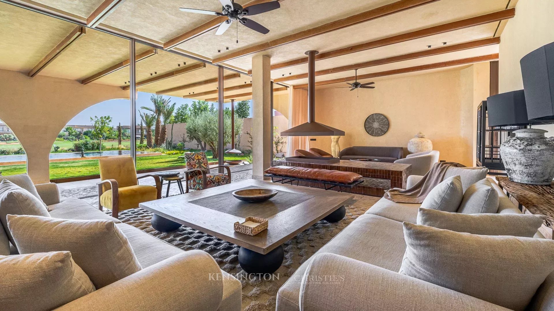 5 Bedroom Villa/Townhouse's Image 5