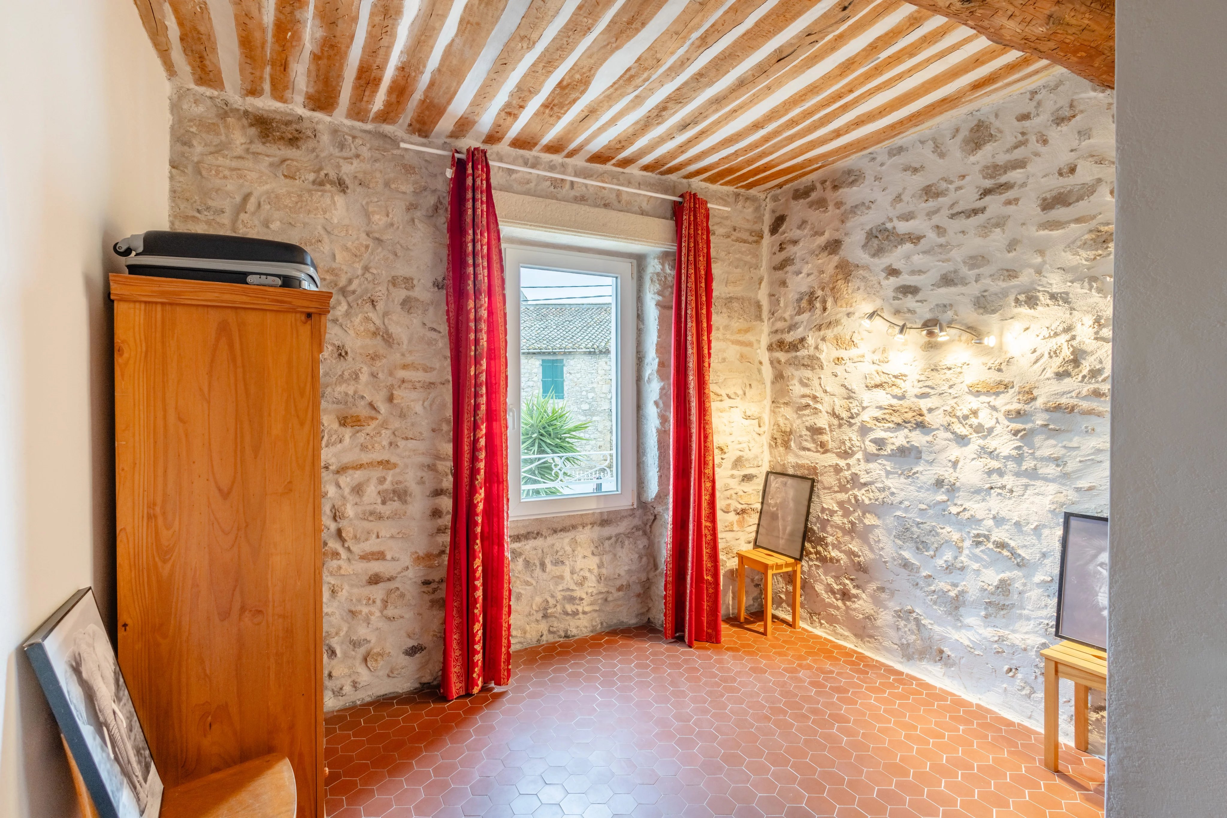 Village house for sale Ornaisons, Aude