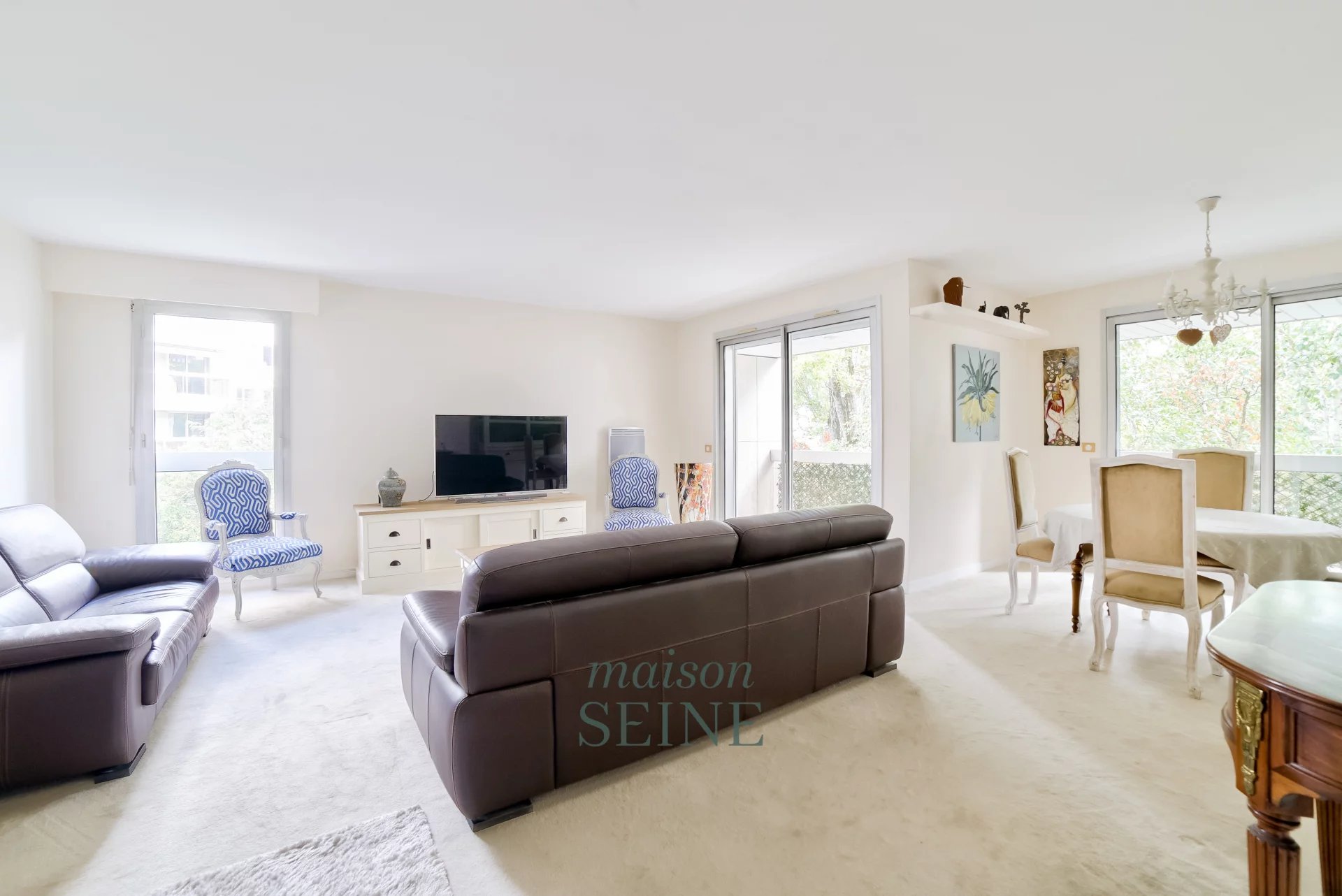 Agence immobilière de 