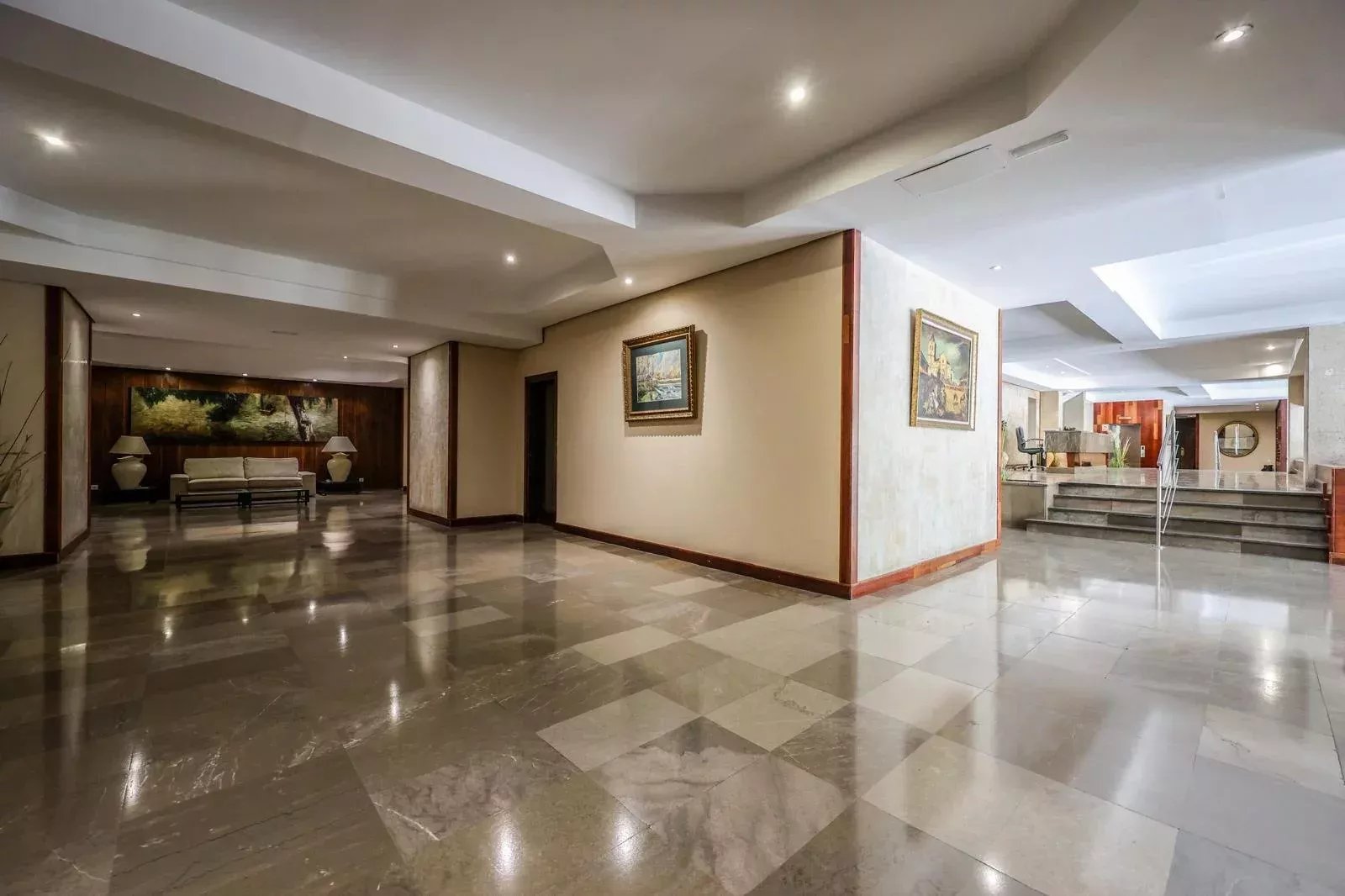 Modern and Bright Apartment on Paseo de la Castellana - picture 27