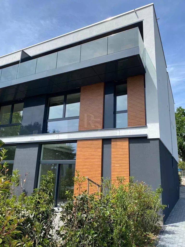 Splendide townhouse de 244m2 habitables au coeur de Champel — photo 1