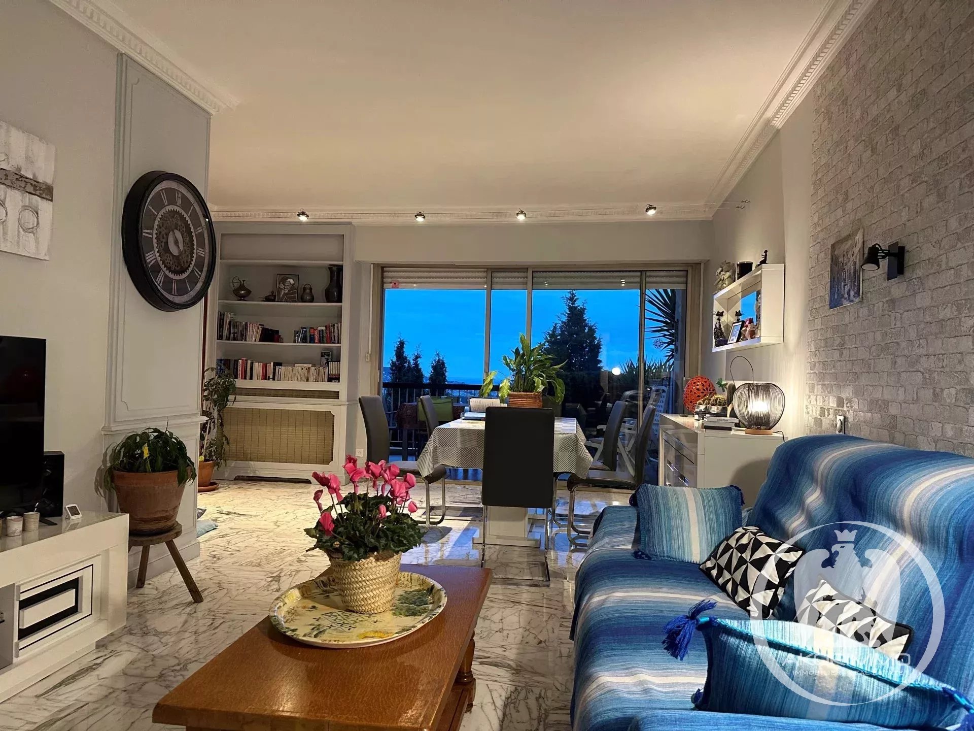 Apartment  - 3 rooms  - 92.0 m2 -