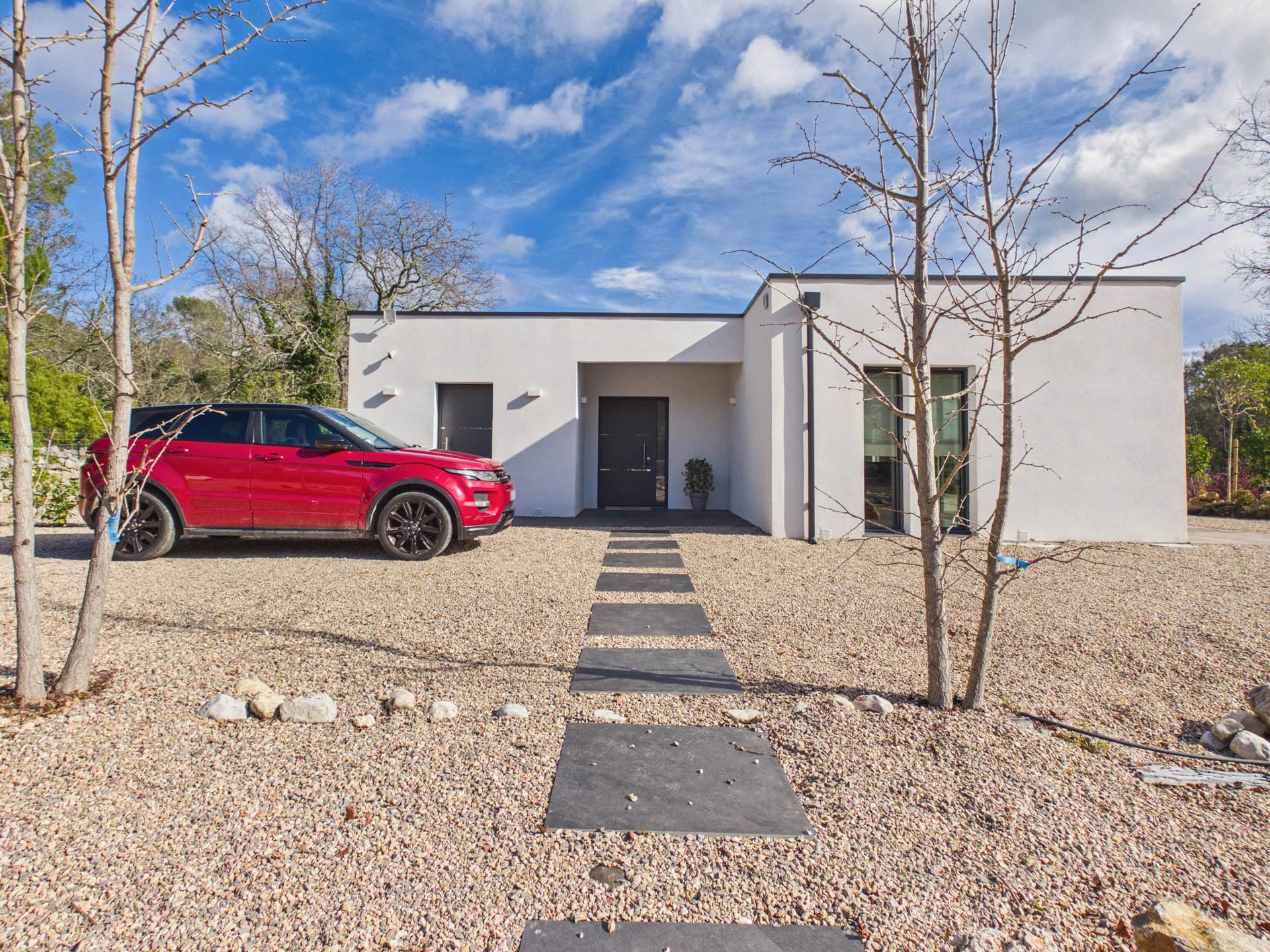 MODERN SINGLE-STOREY VILLA - FAYENCE