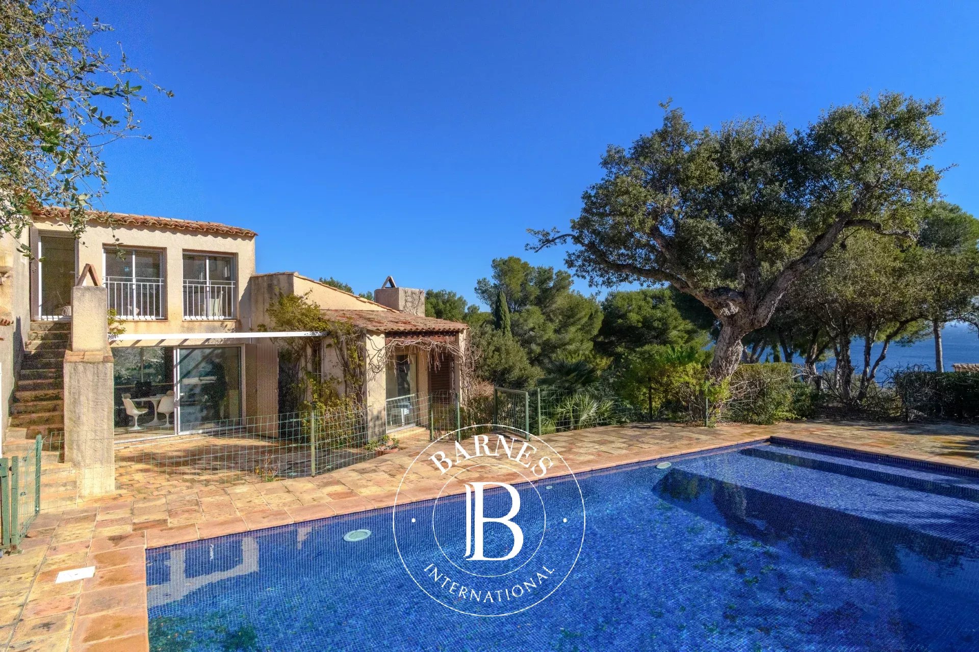 Propriété Bormes-les-Mimosas  -  ref 86680836 (picture 3)