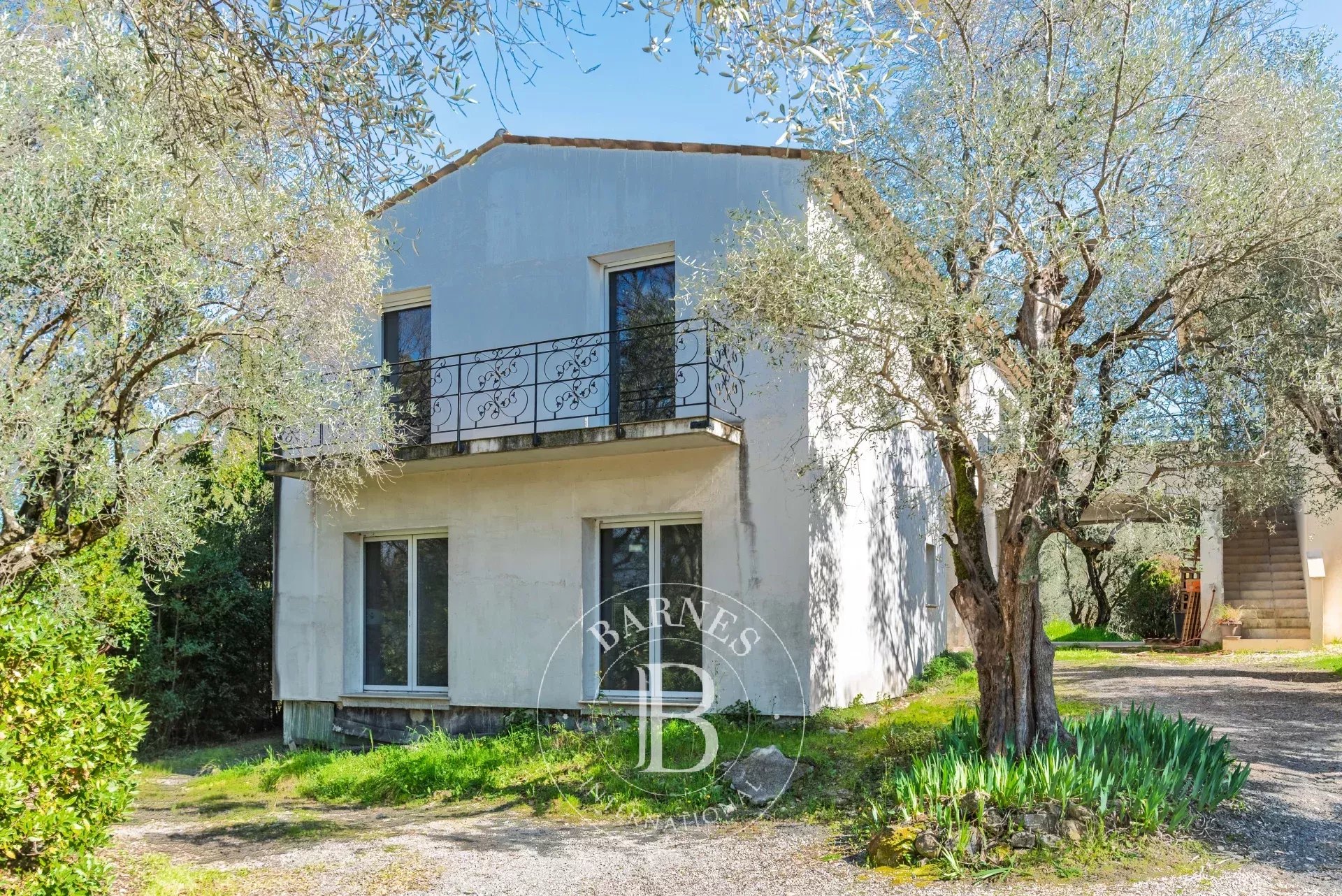 Ev Mougins - picture 5