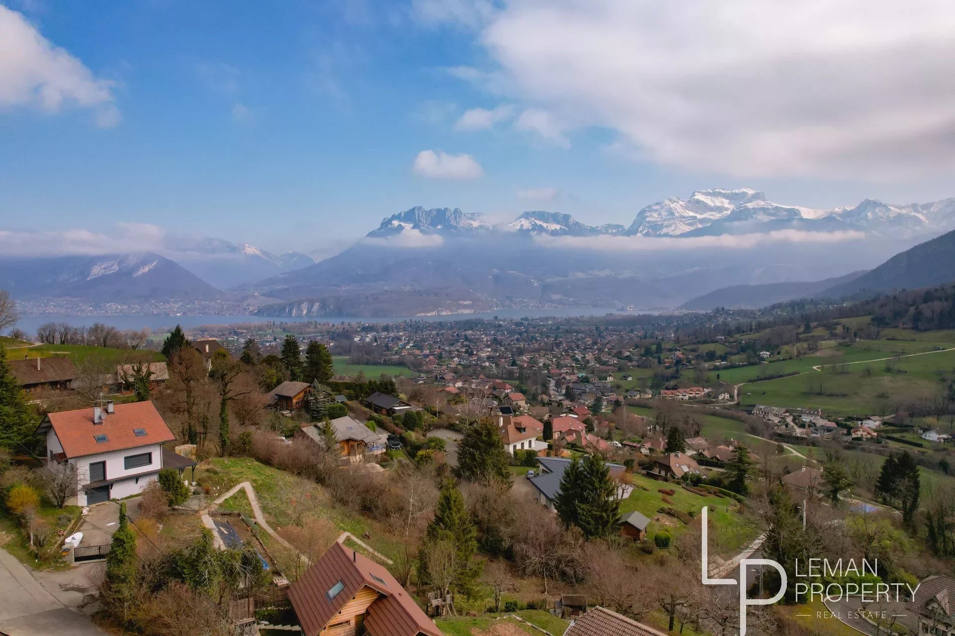 Achetez votre chalet dans la ville de Saint-Jorioz