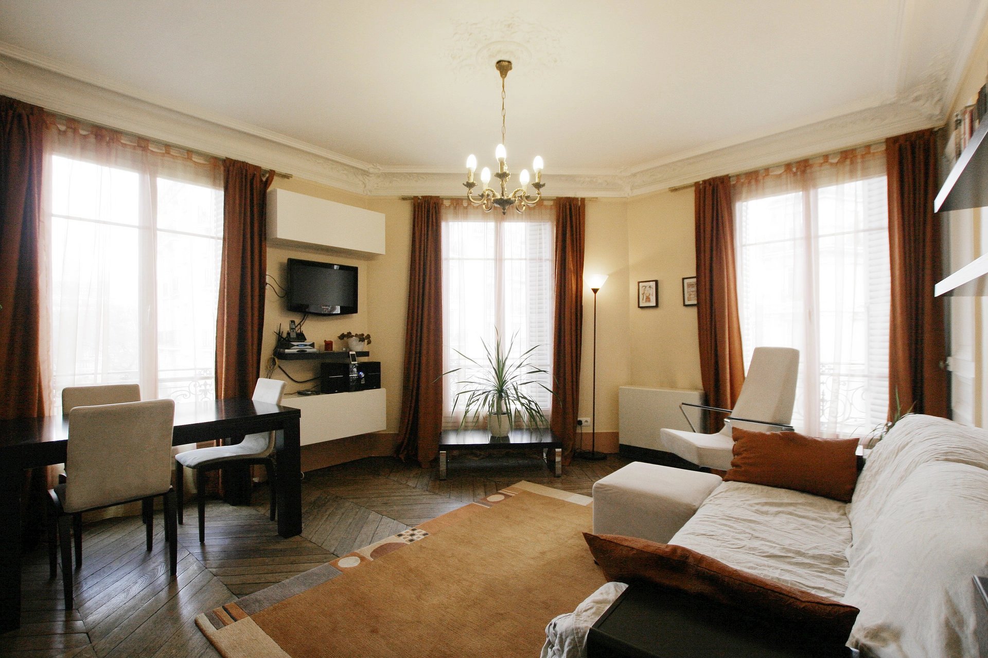 Location Appartement Paris 18ème