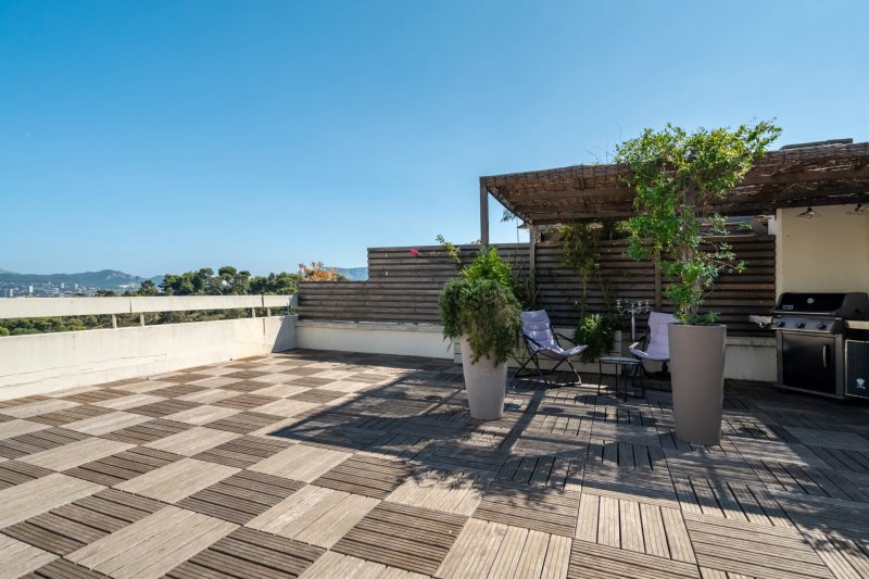 VENTE - MARSEILLE - 13008 - CADENELLE - DERNIER ÉTAGE AVEC TOIT TERRASSE - 3 CHAMBRES - HOME CINÉMA