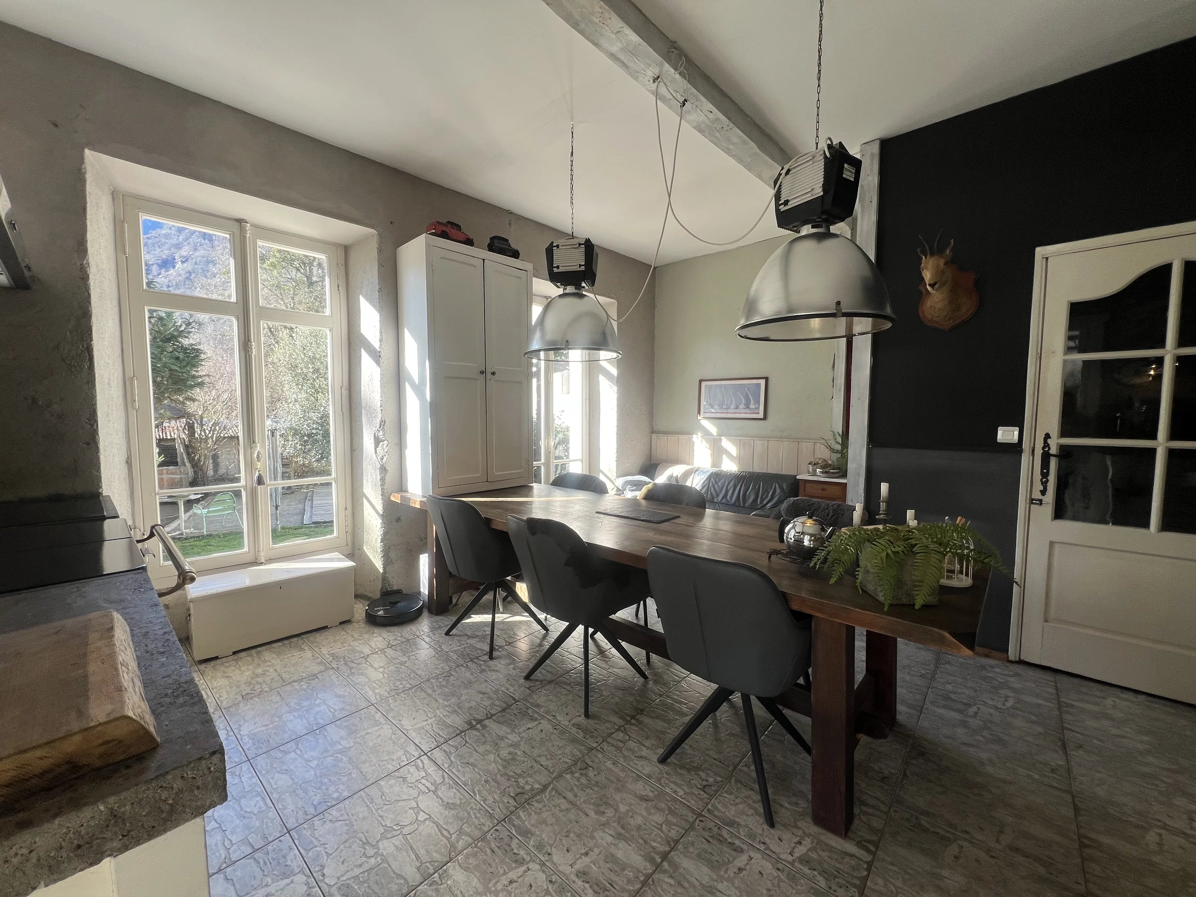 Castle for sale Saint-Béat, Haute-Garonne