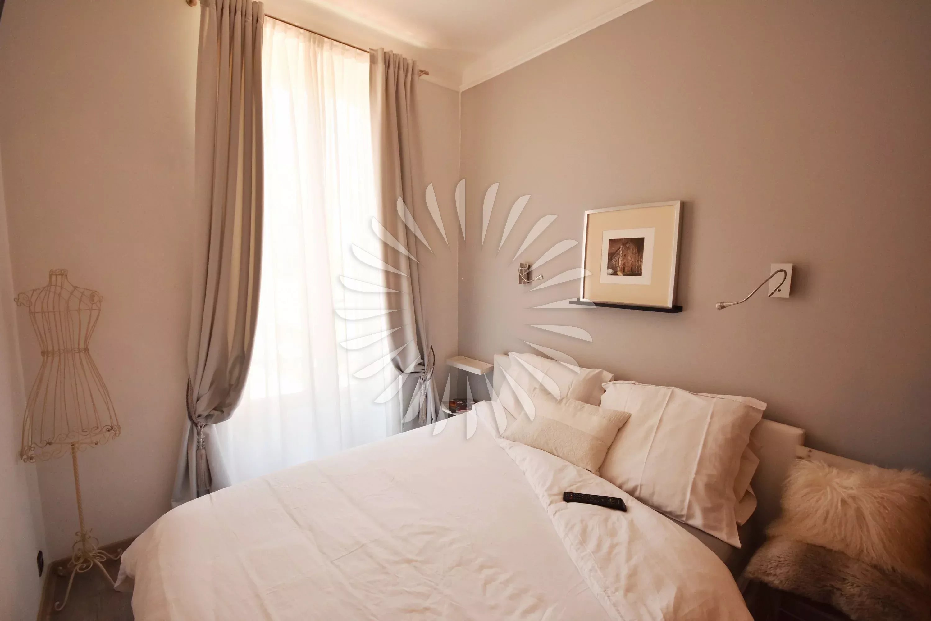 CHARMING&FURNISHED - BEAUSOLEIL