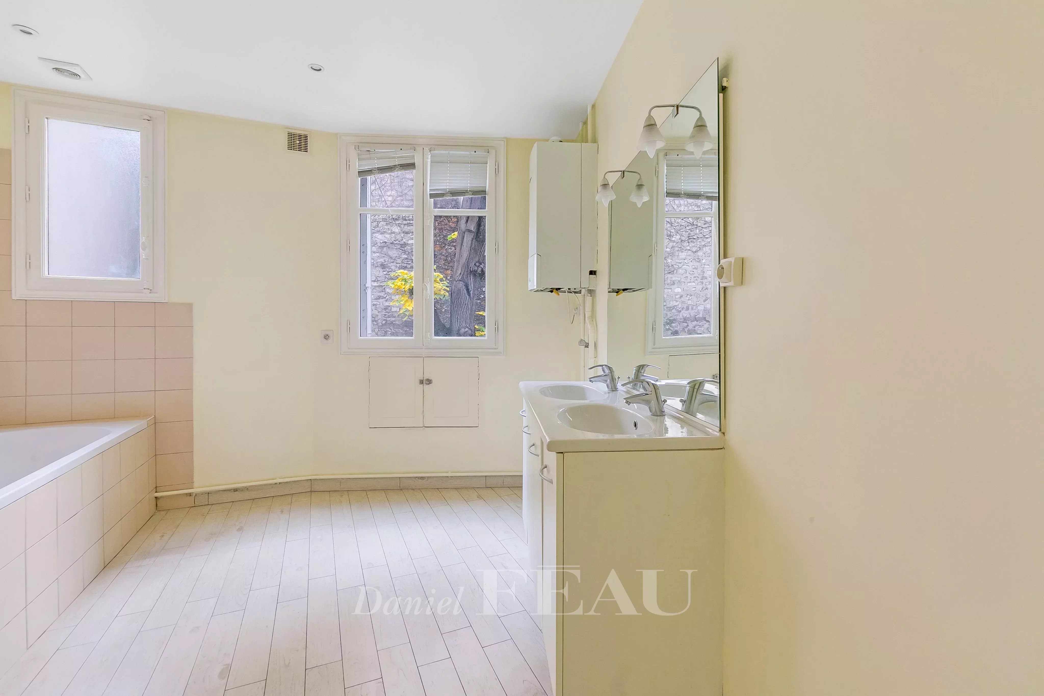 Bathroom Wooden floor
