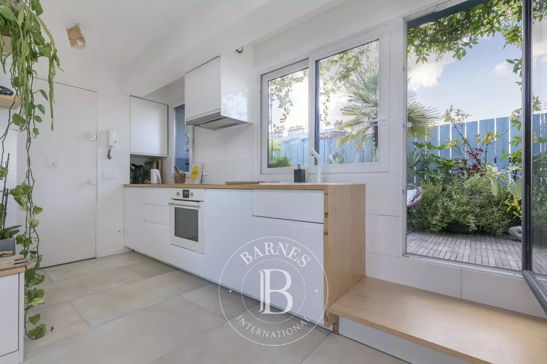 Daire Paris 18ème - picture 16