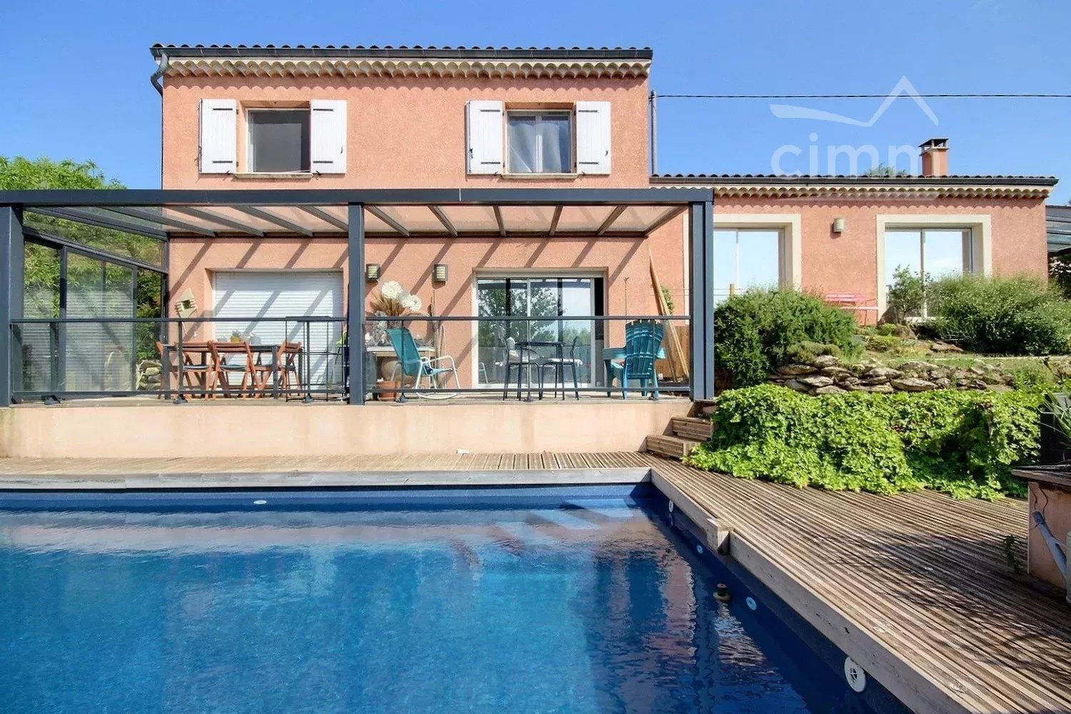 Agence immobilière de 