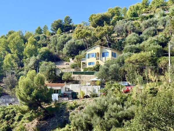 Charming villa with sea view and swimming pool, Eze — photo 1