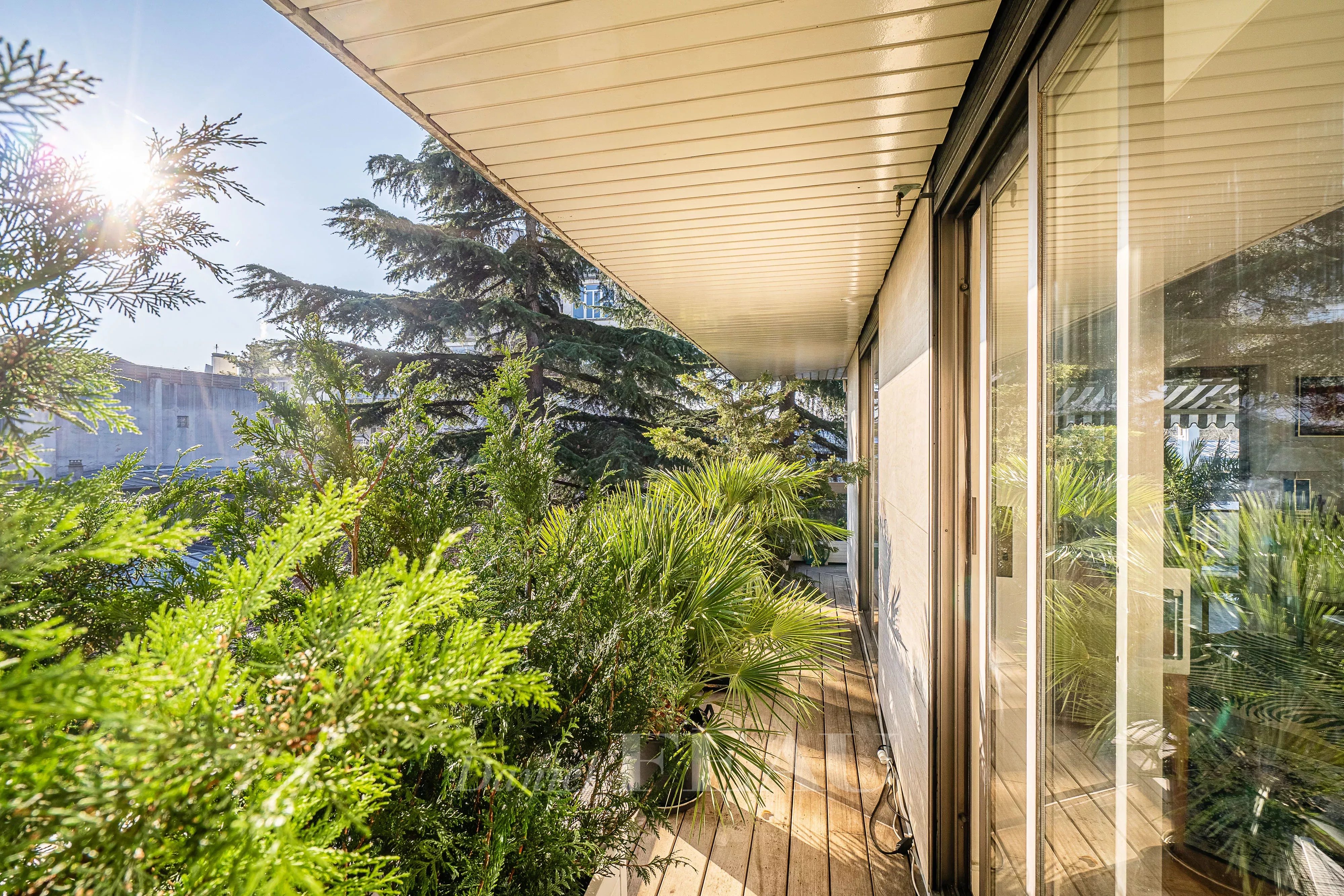 Sale Apartment Neuilly-sur-Seine