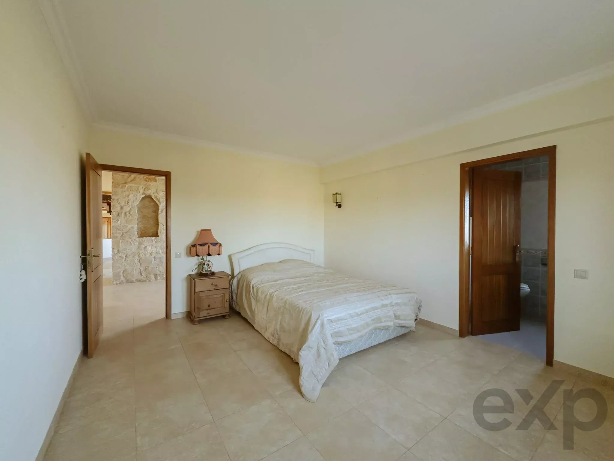 Four Bedroom Estate with Private Pool & 5+ Hectares in Ourique, Beja District, Alentejo 86933567 image 17