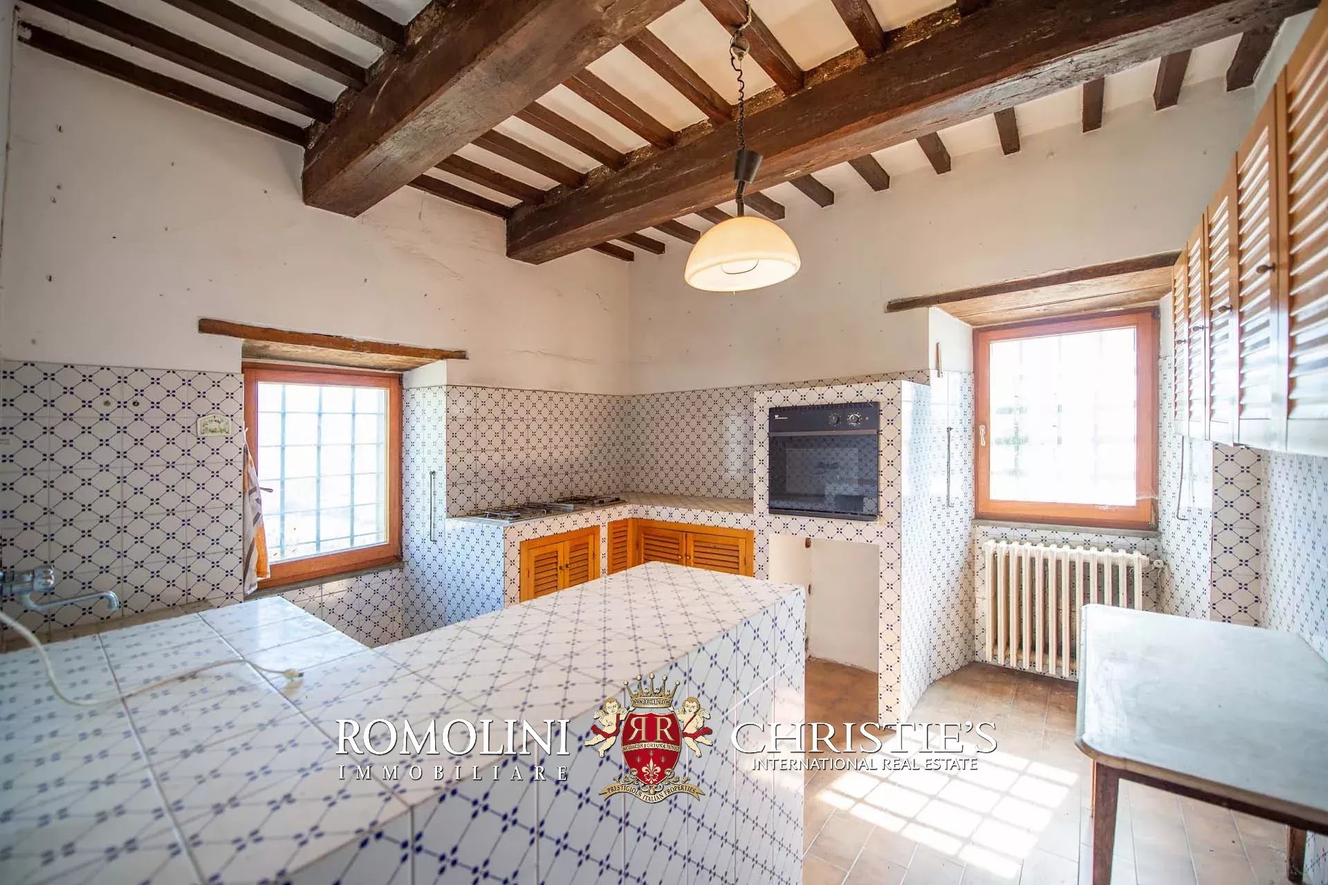 15 Bedroom Villa/Townhouse's Image 25