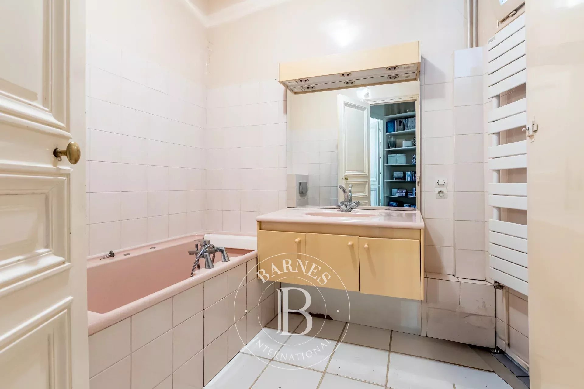 Daire Paris 8ème - picture 9