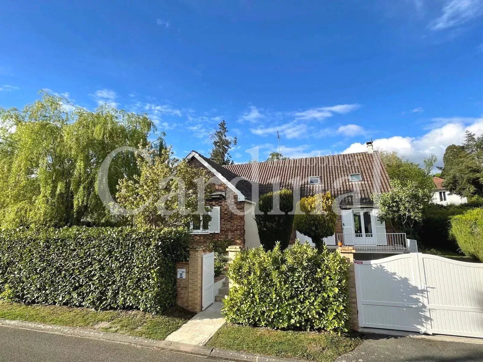 Sale House Bailly