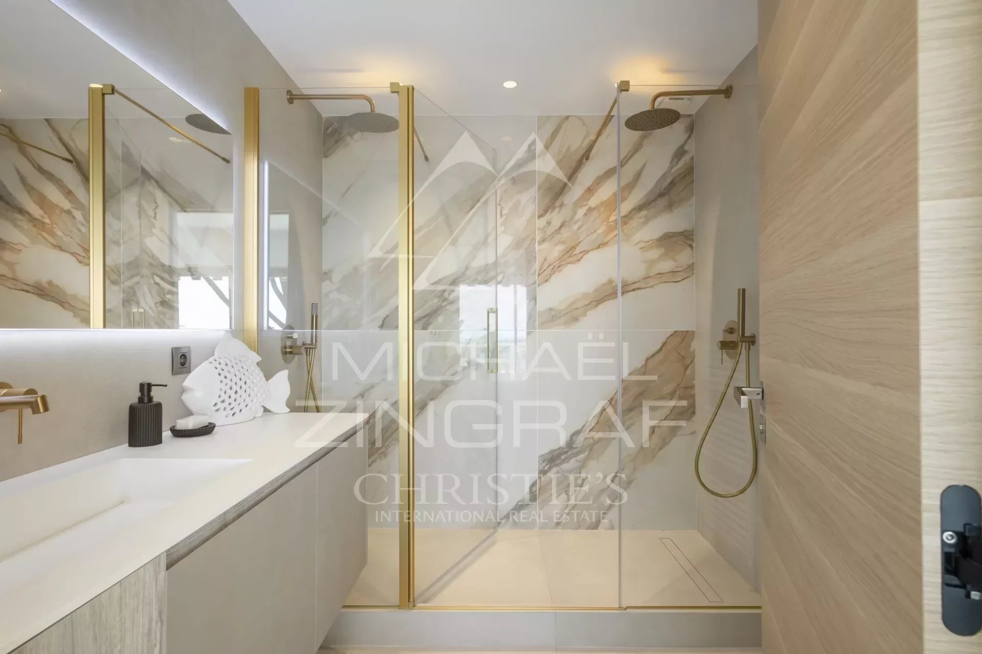 4 Bedroom Apartment/Flat's Image 5