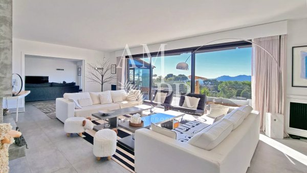 Luxury Sea View Villa Le Cannet | 6-Bed Family Estate Cannes — photo 7