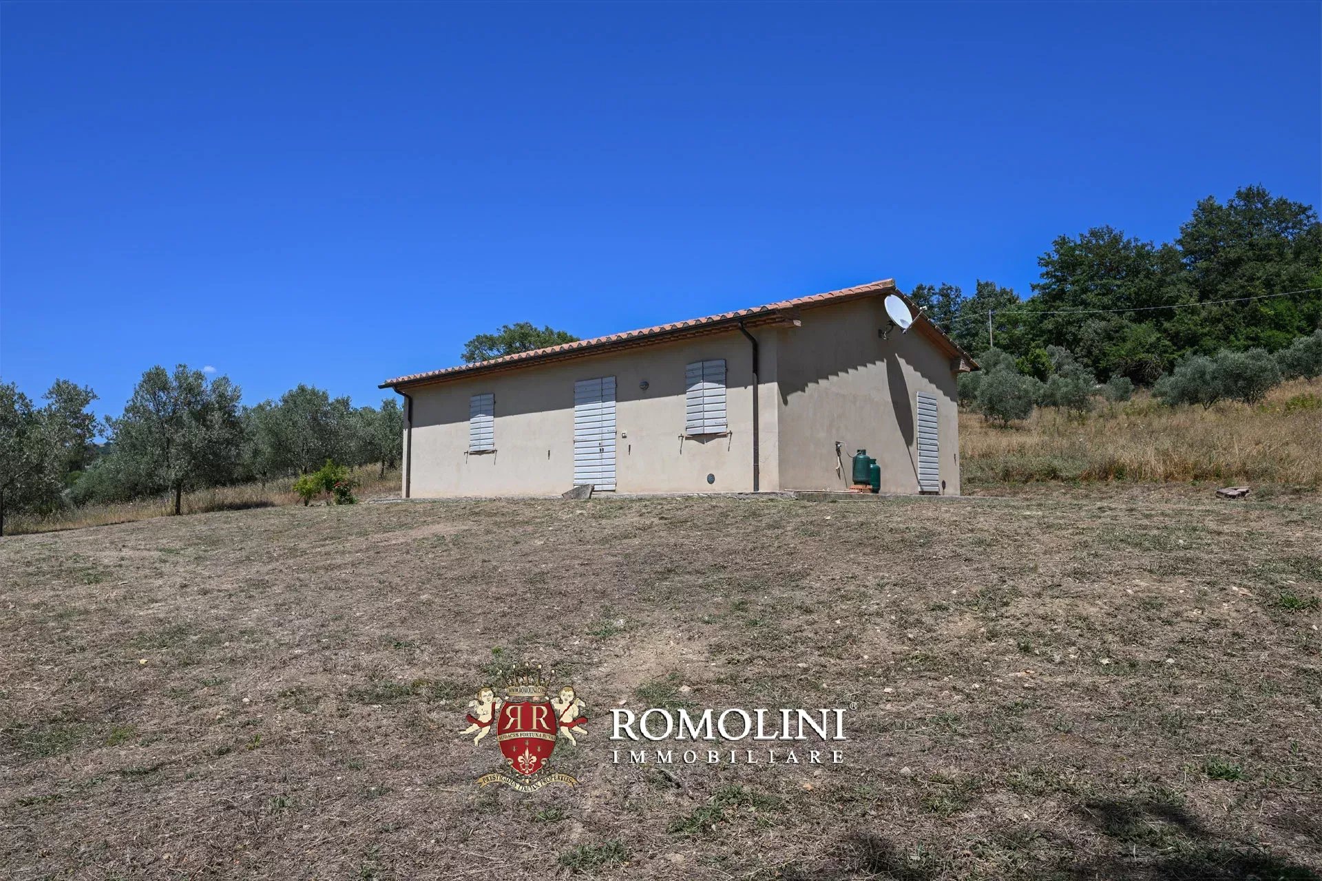 6 Bedroom Vineyard's Image 35