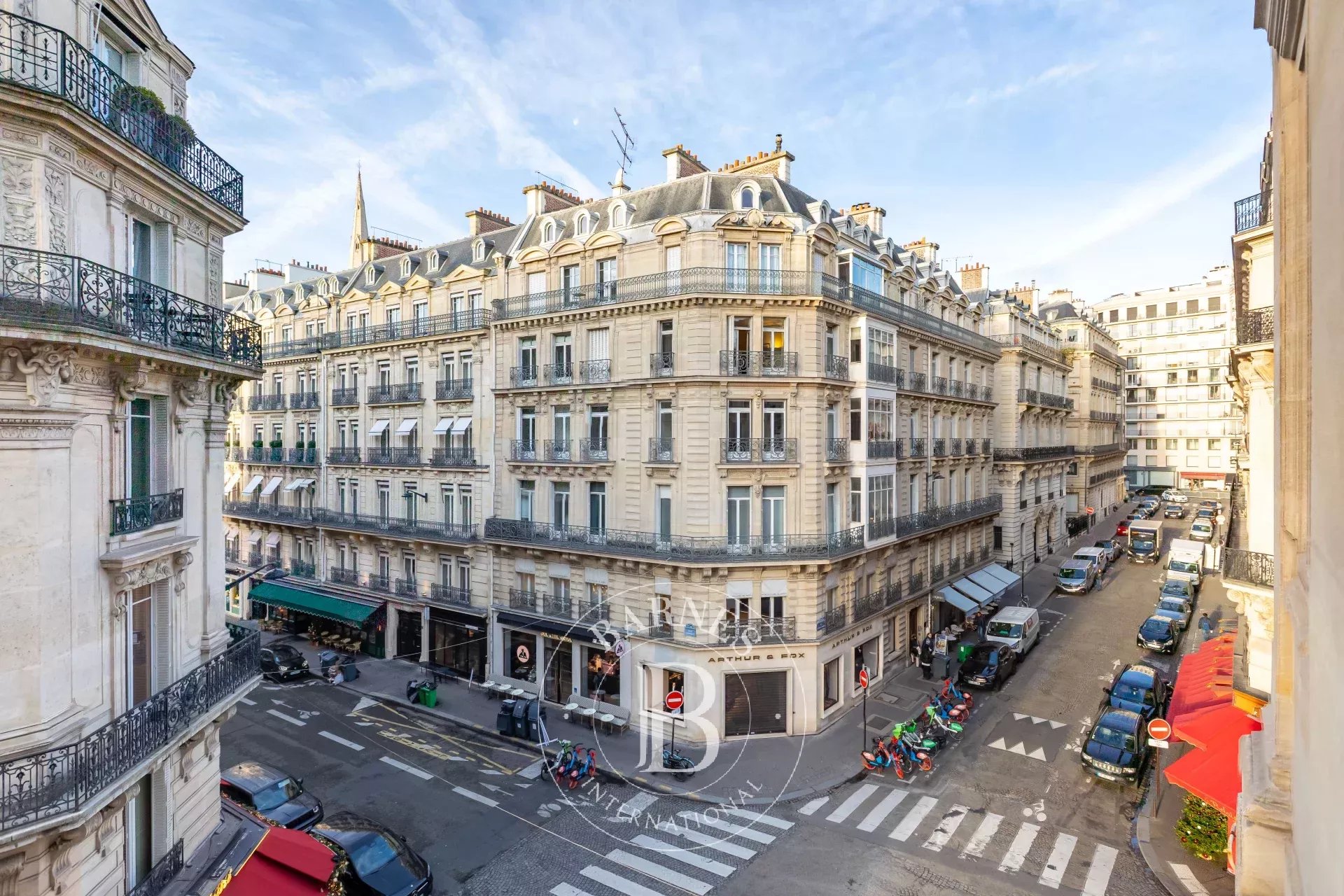 Daire Paris 8ème - picture 16