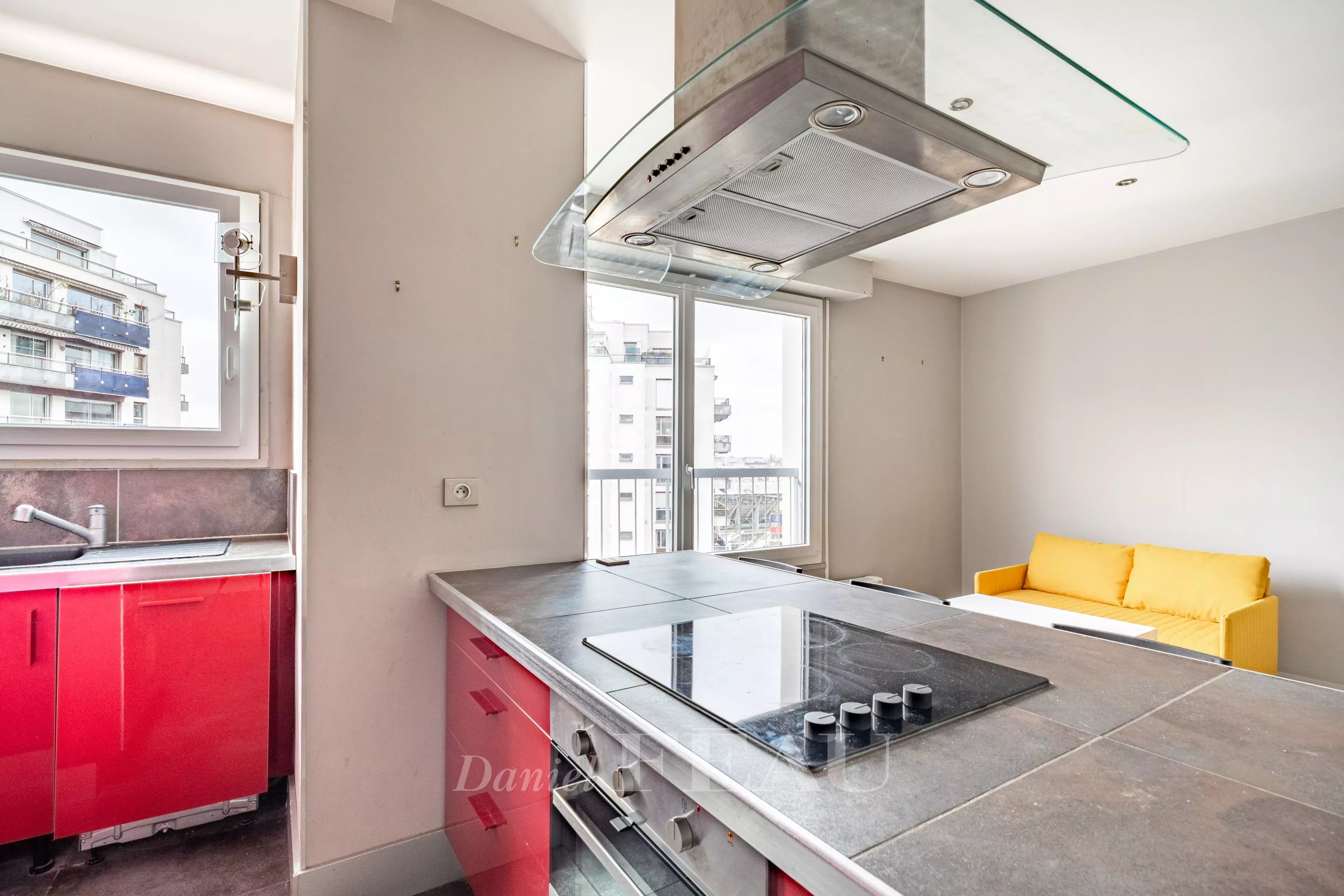 Sale Apartment Paris 14th