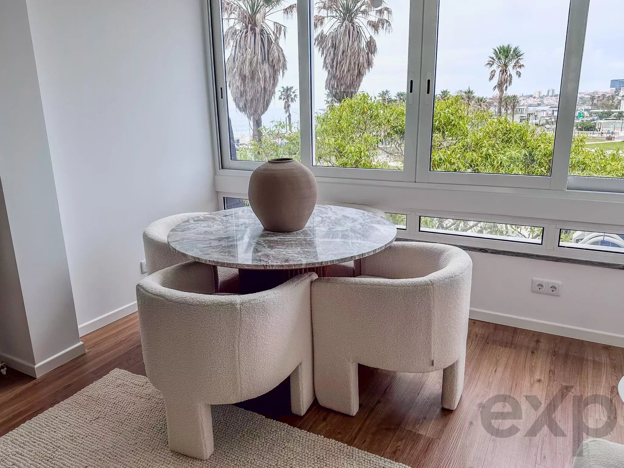 Beautifully renovated apartment in Arcadas do Estoril with sea view 86755453 image 8